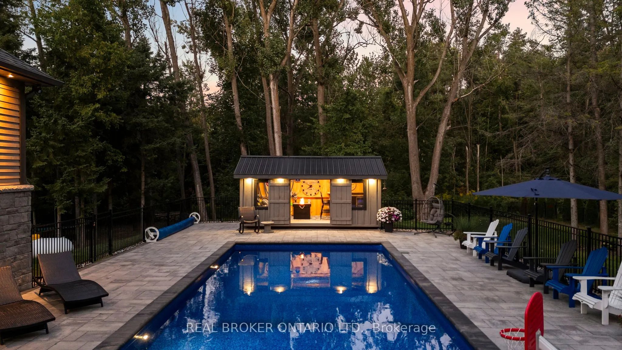 49 Sydenham Trail W