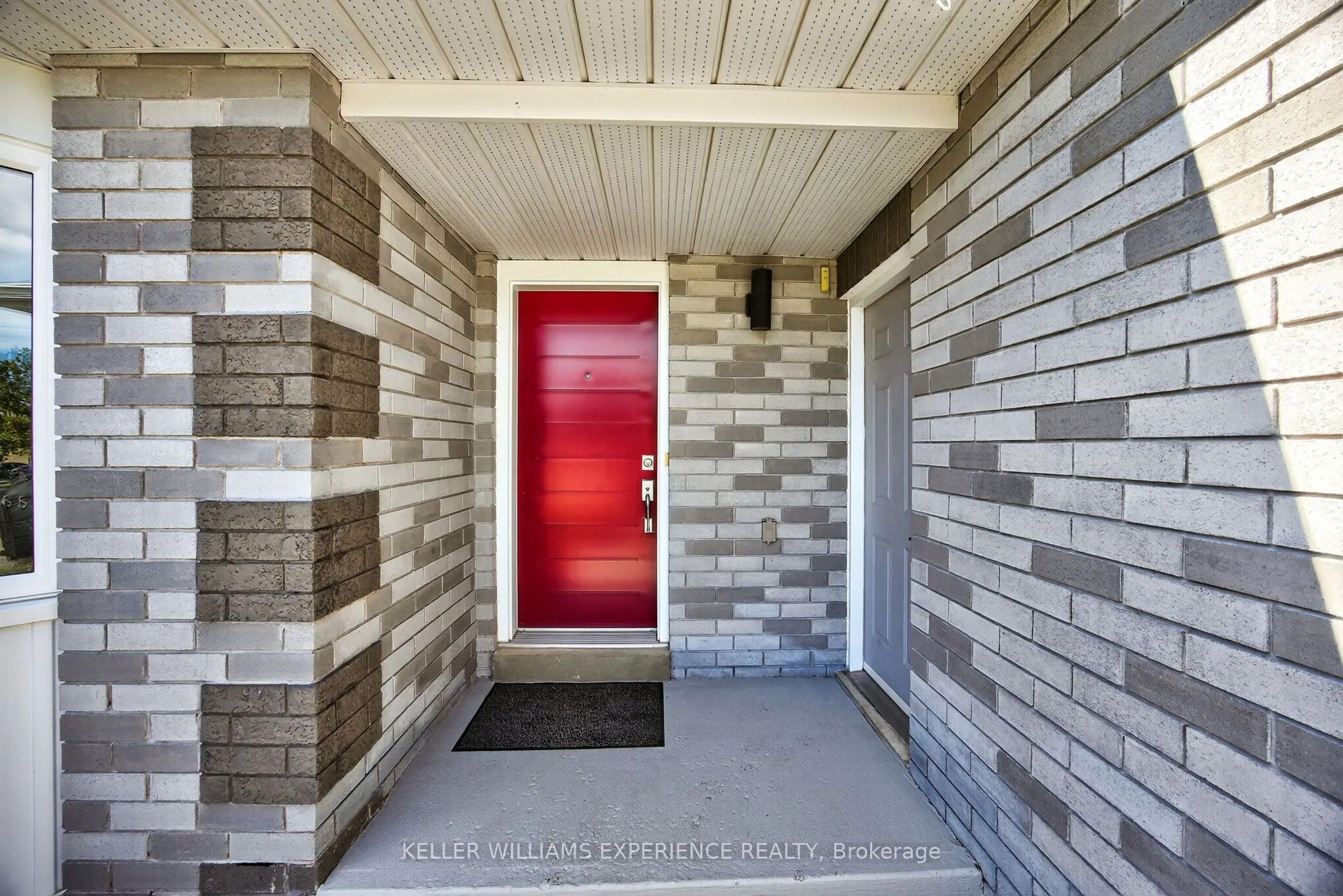 38 Assiniboine Drive