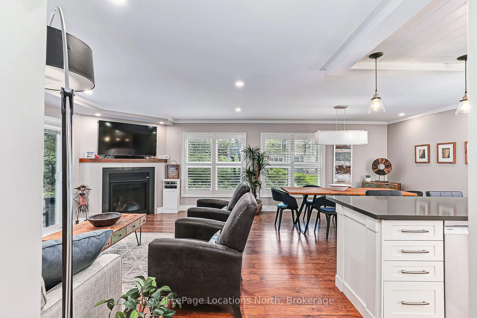 423 Mariners Way, #14