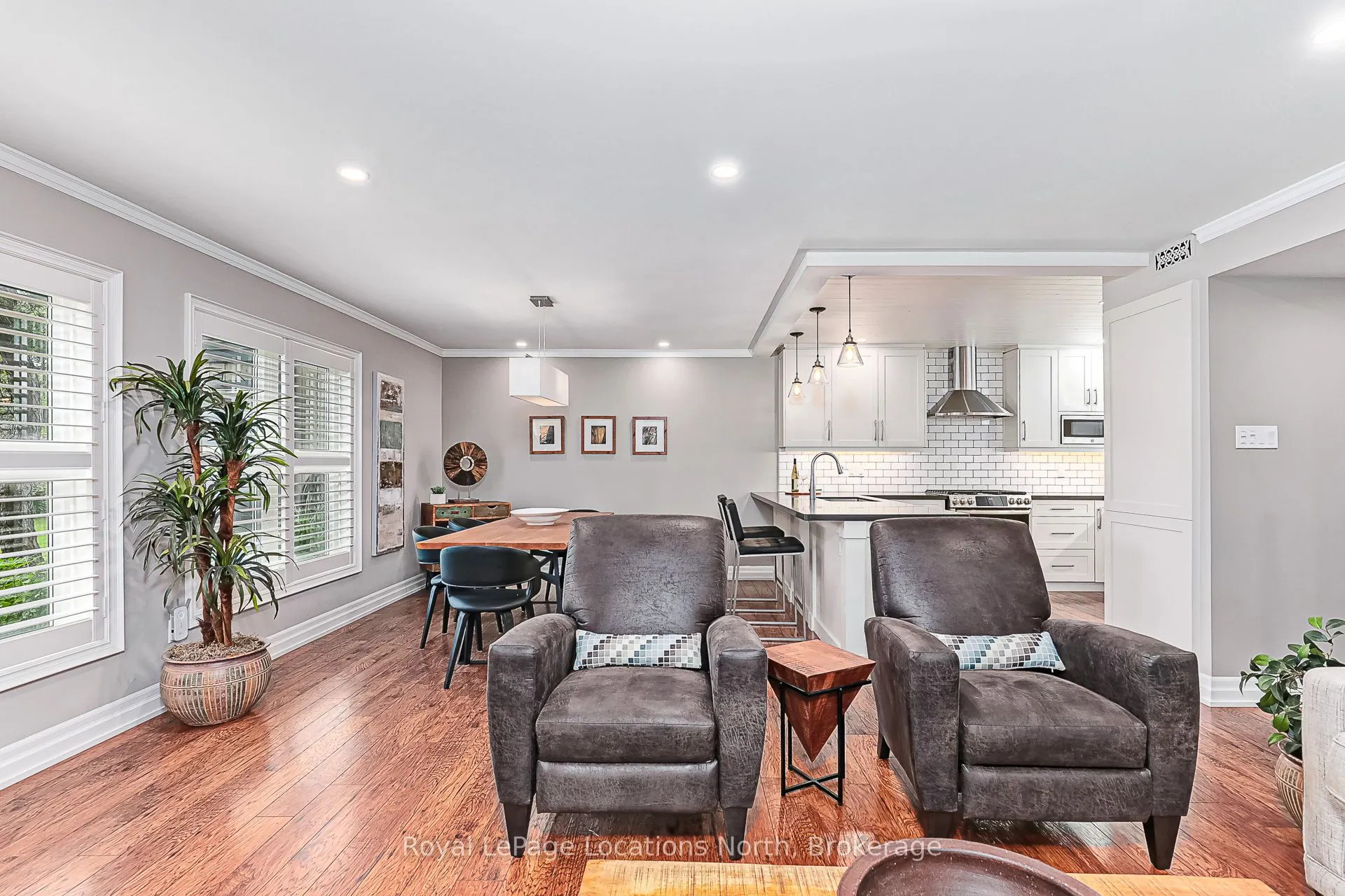 423 Mariners Way, #14