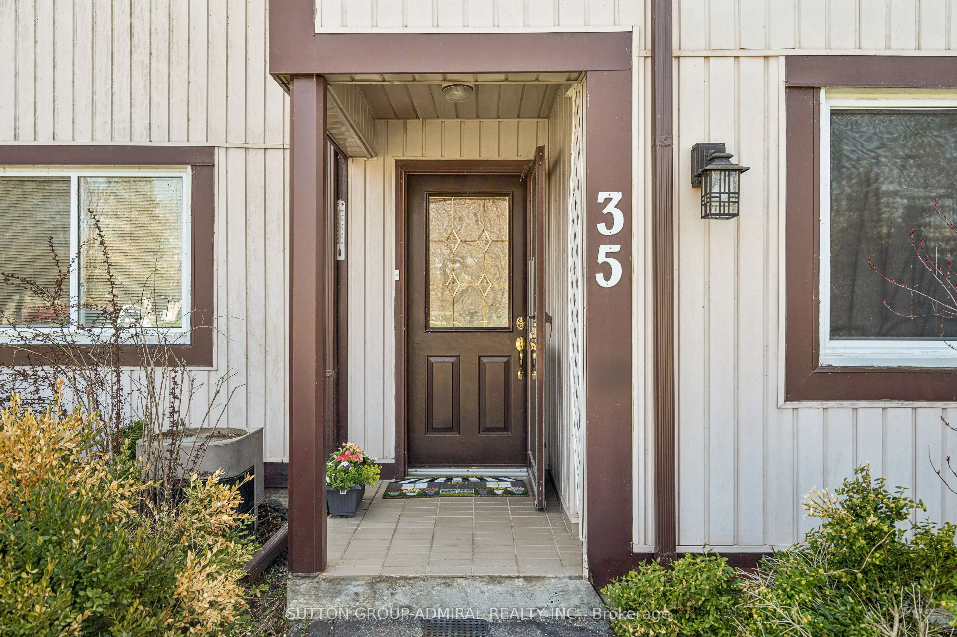 21 Laguna Parkway, #35