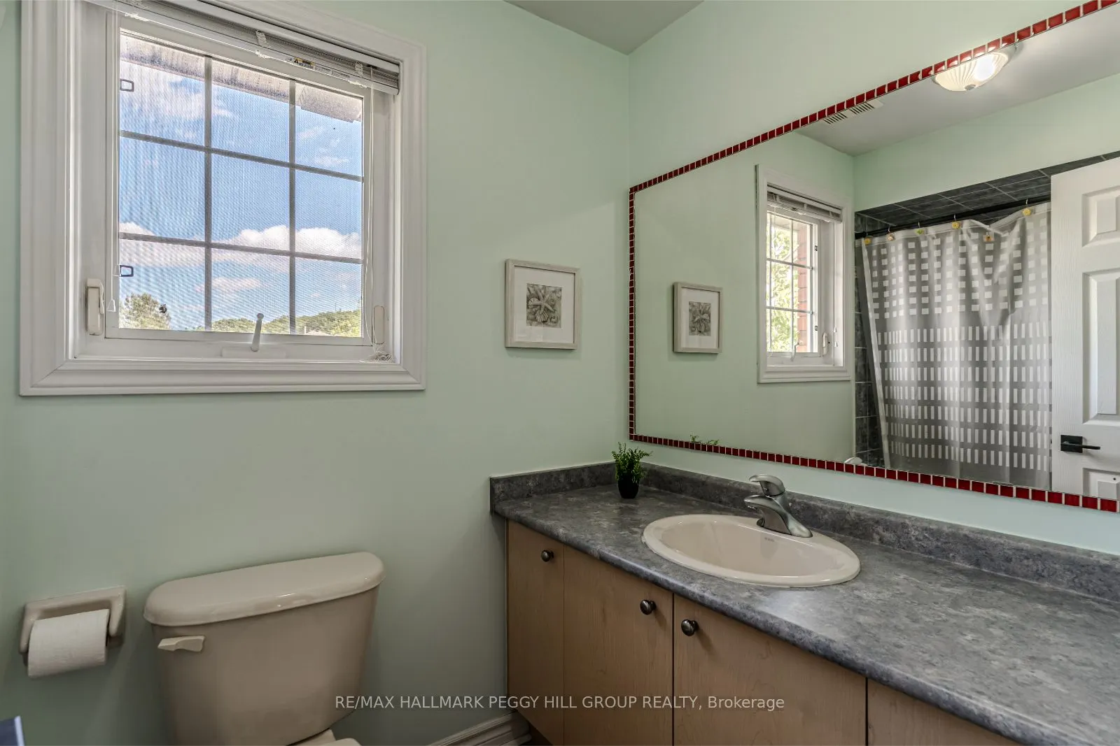 6 Laurelwood Lane