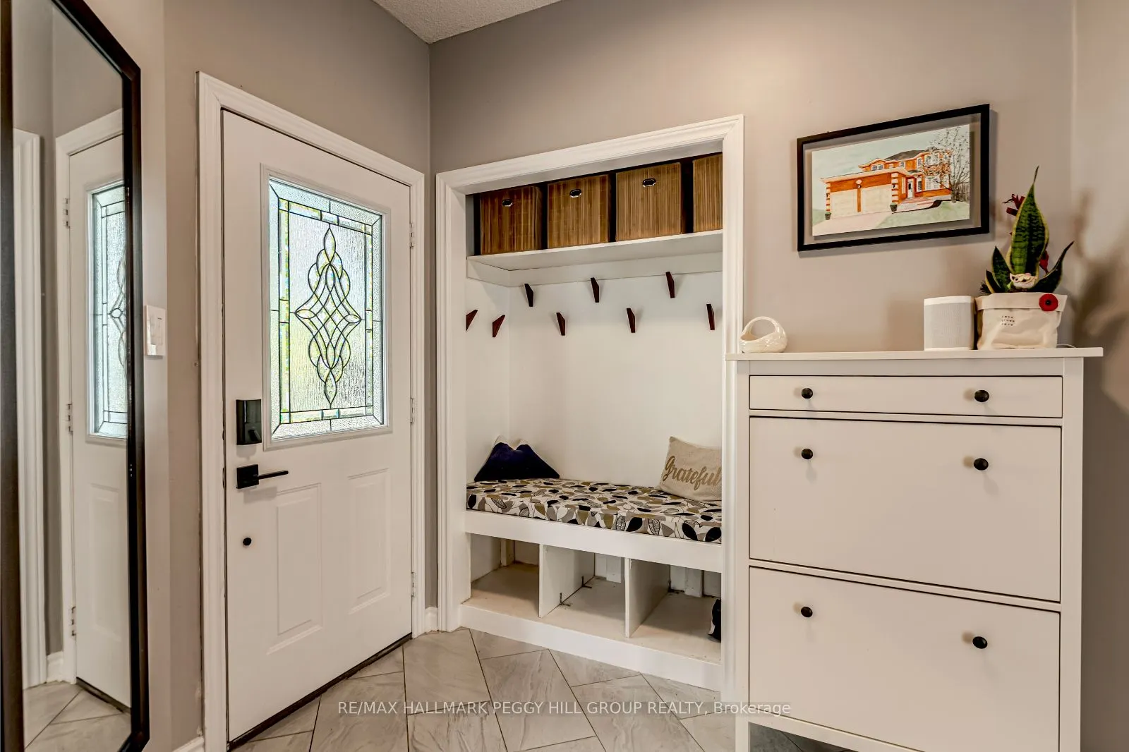 6 Laurelwood Lane