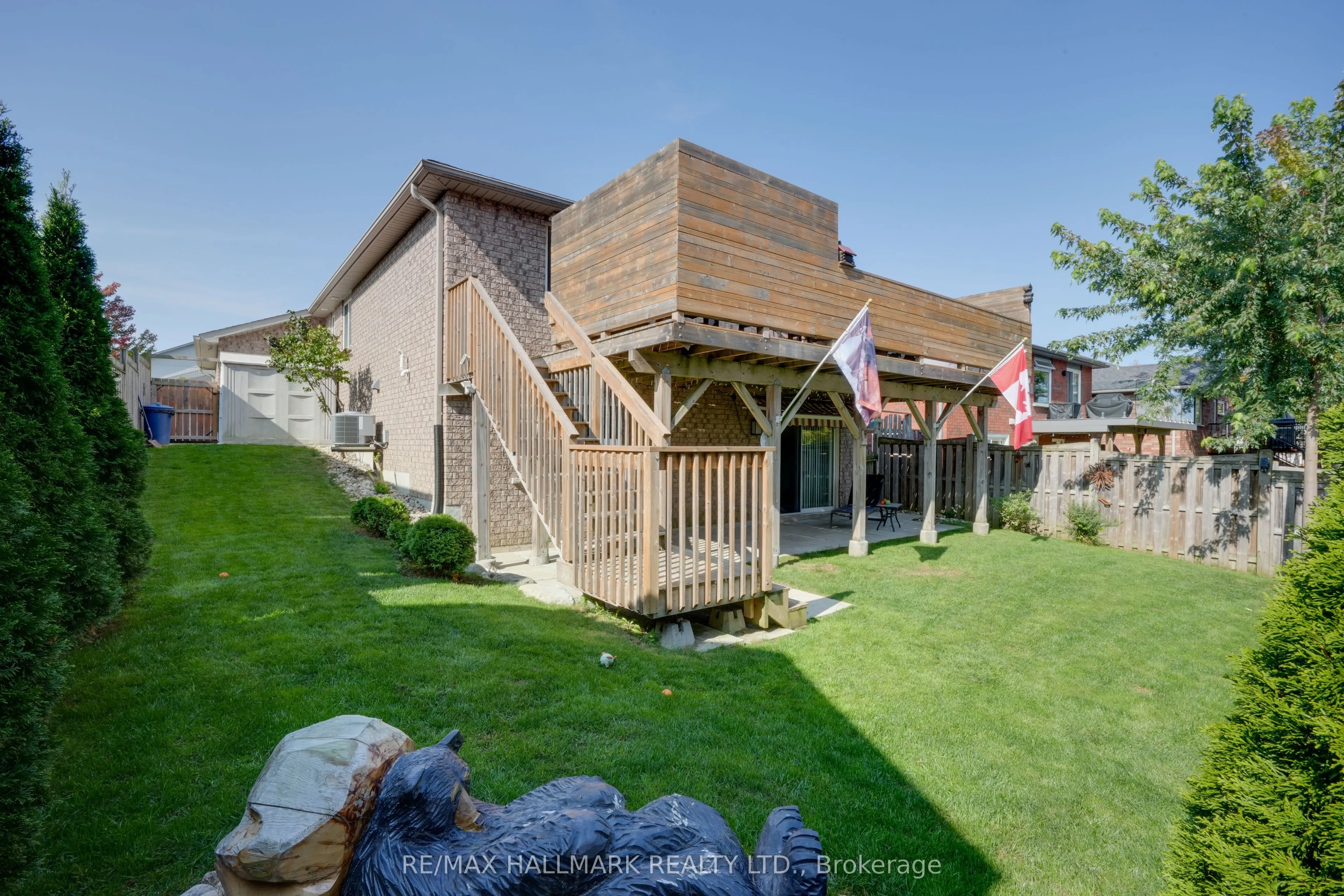 5 Pacific Avenue