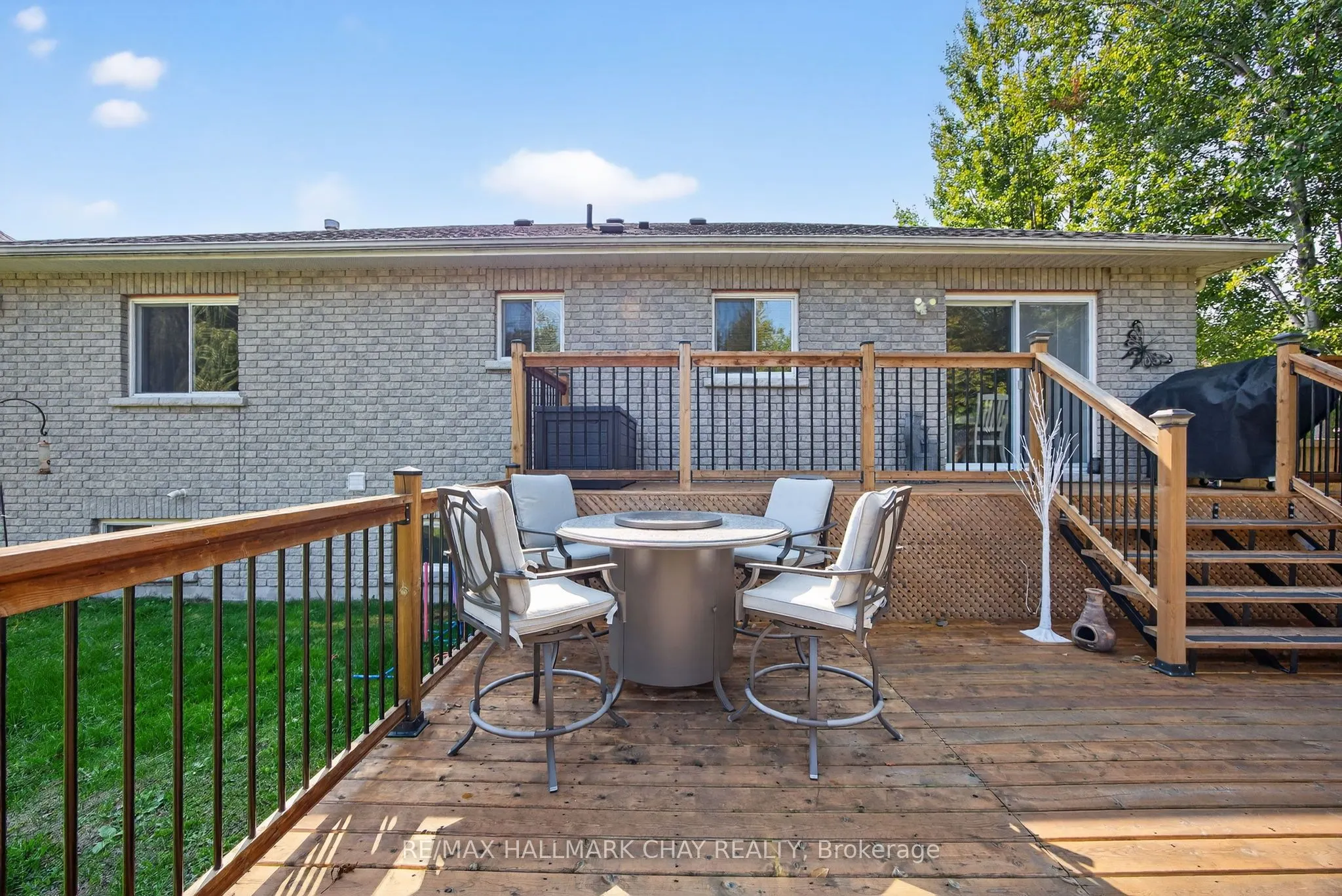 65 Broadview Street