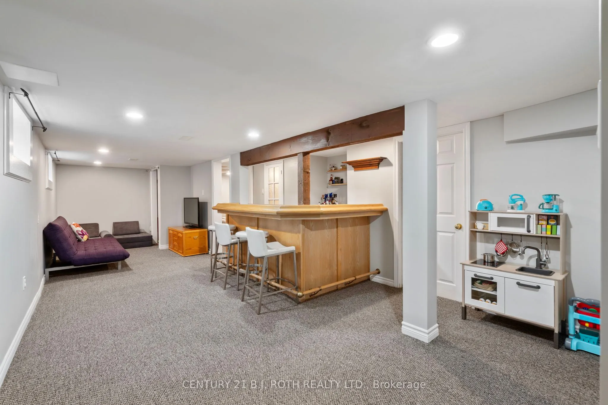 88 Puget Street