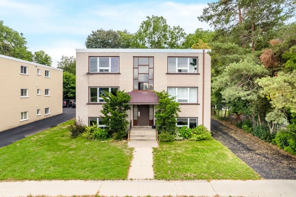 95 Gowan Street