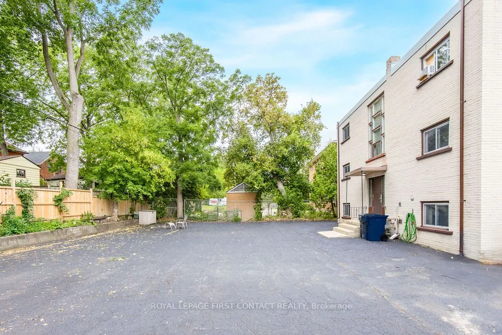 95 Gowan Street
