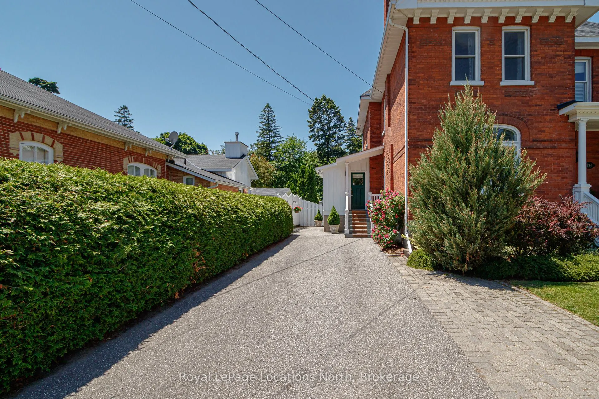 284 Maple Street