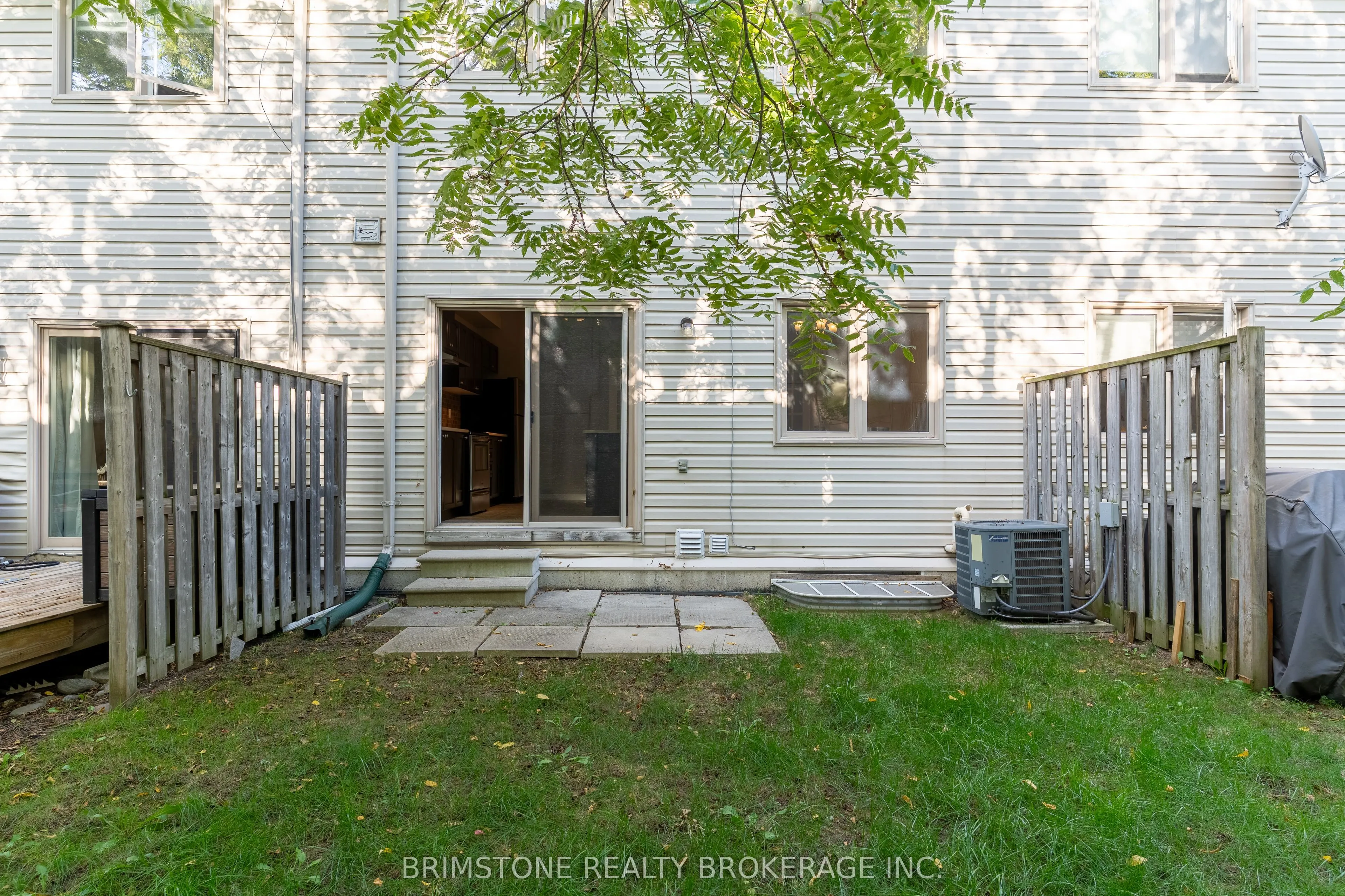 175 Stanley Street, #9
