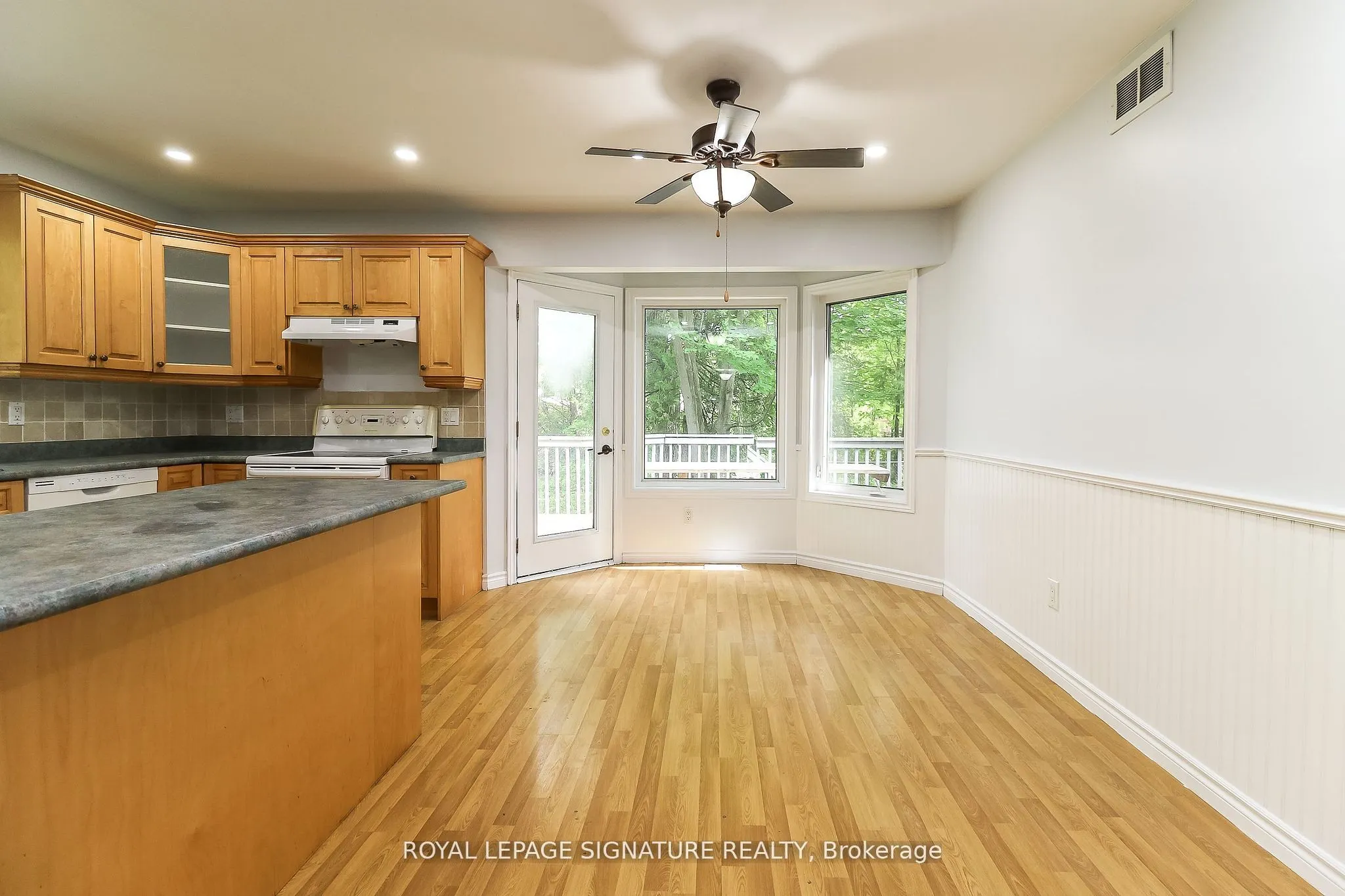 1463 River Road