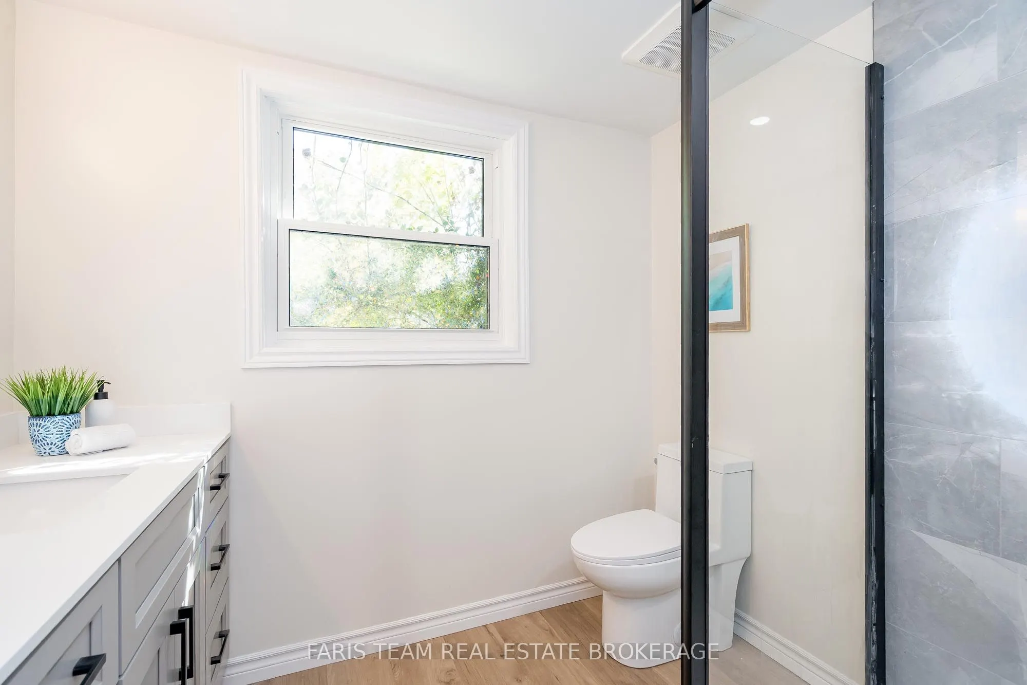 51 Tudhope Boulevard