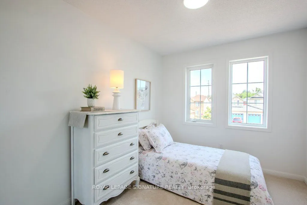 108 Hawthorne Crescent