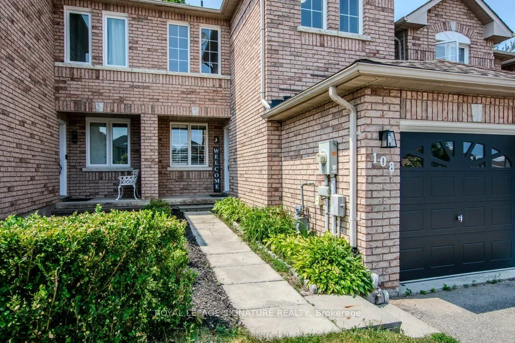 108 Hawthorne Crescent