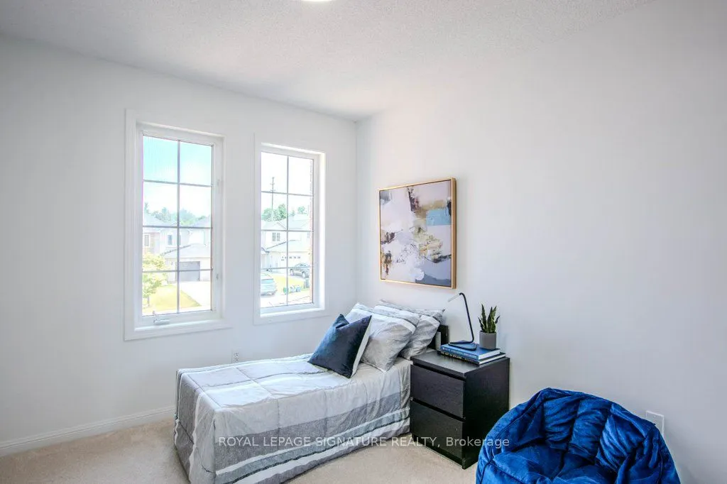 108 Hawthorne Crescent