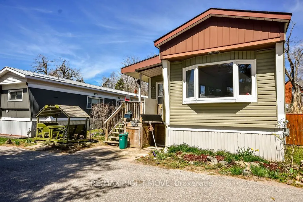 26 Dunn Avenue, #22