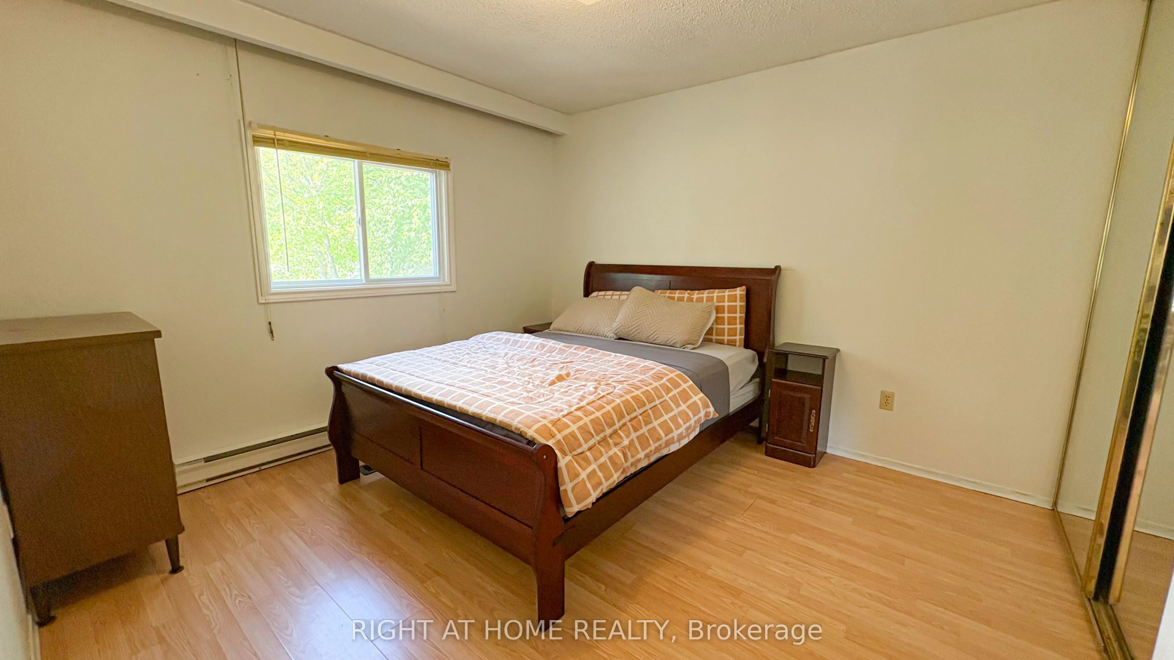 8 58TH Street S