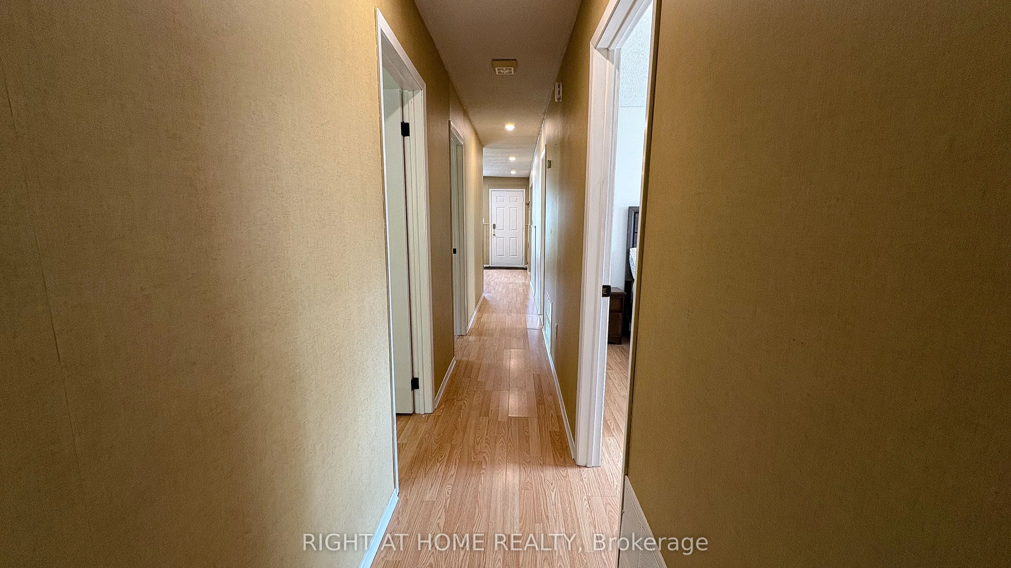 8 58TH Street S