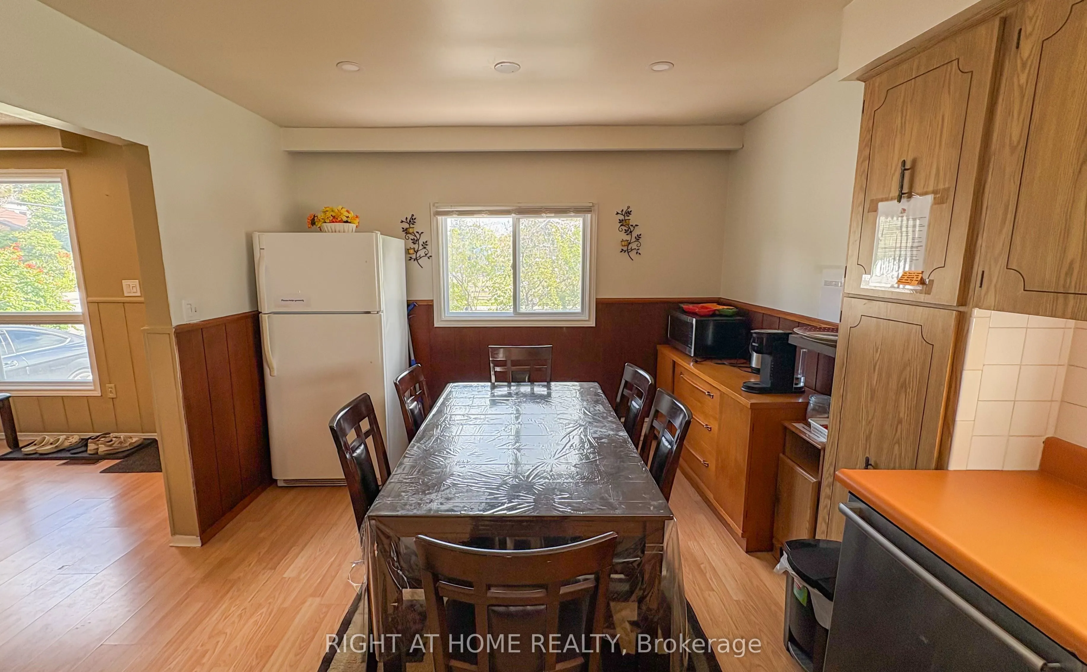 8 58TH Street S