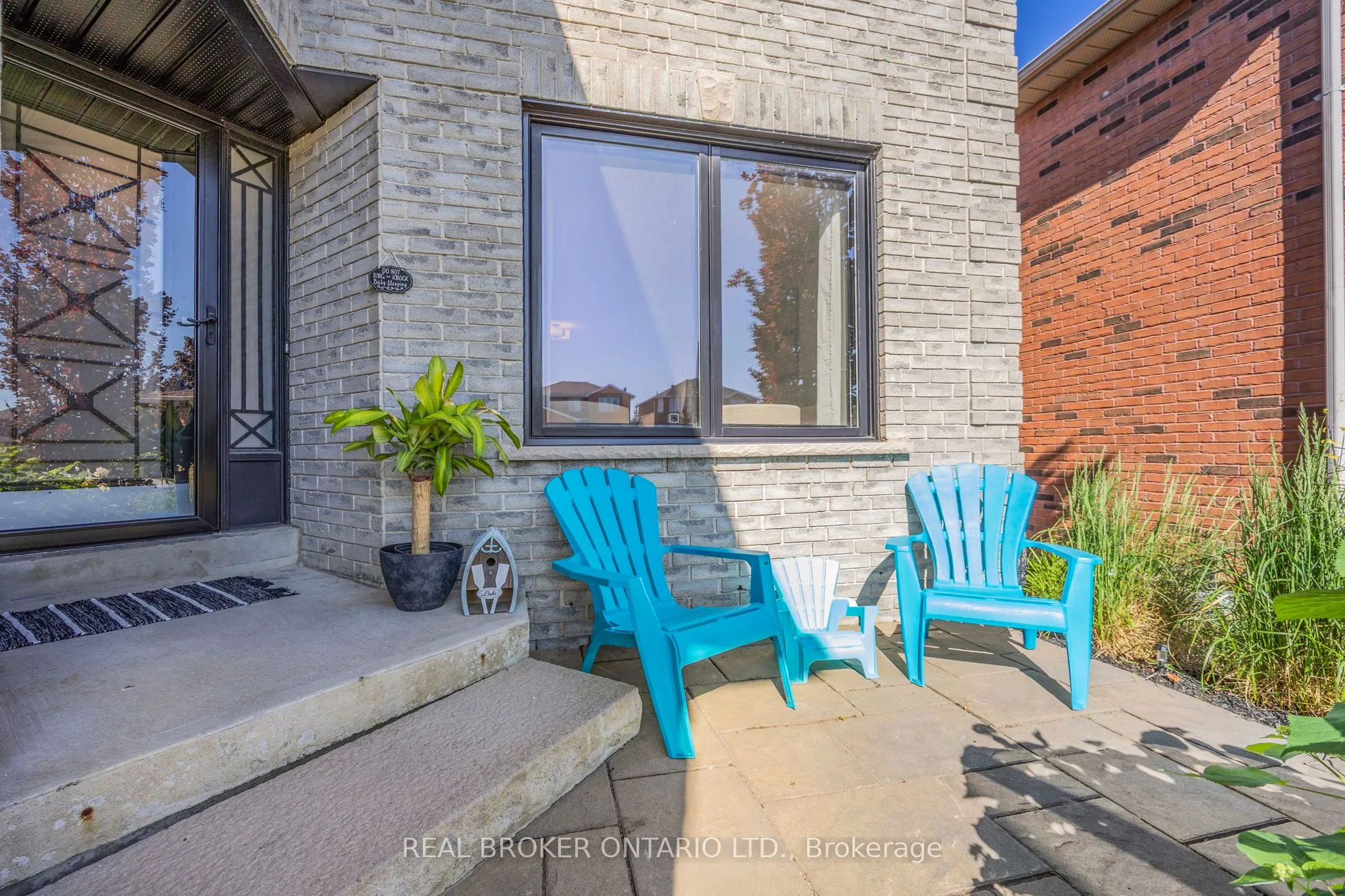 32 BLACK WILLOW Drive