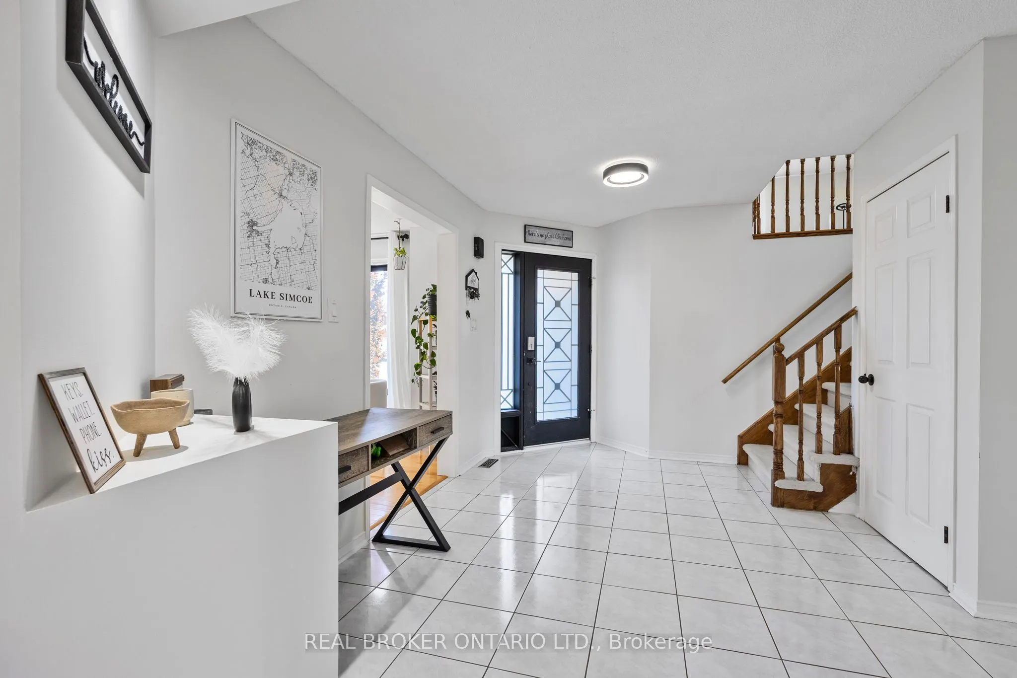 32 BLACK WILLOW Drive
