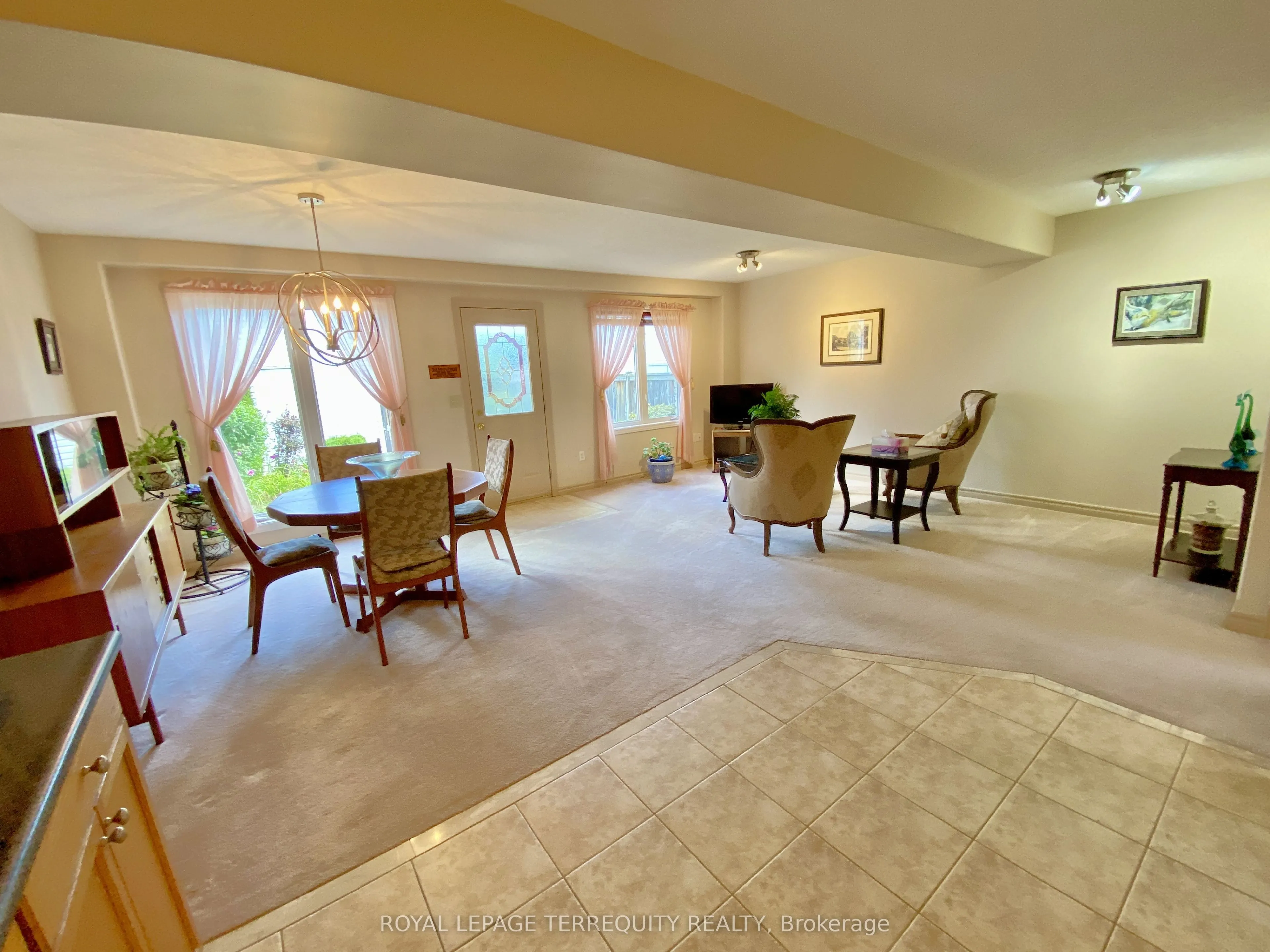 5 Silver Maple Crescent