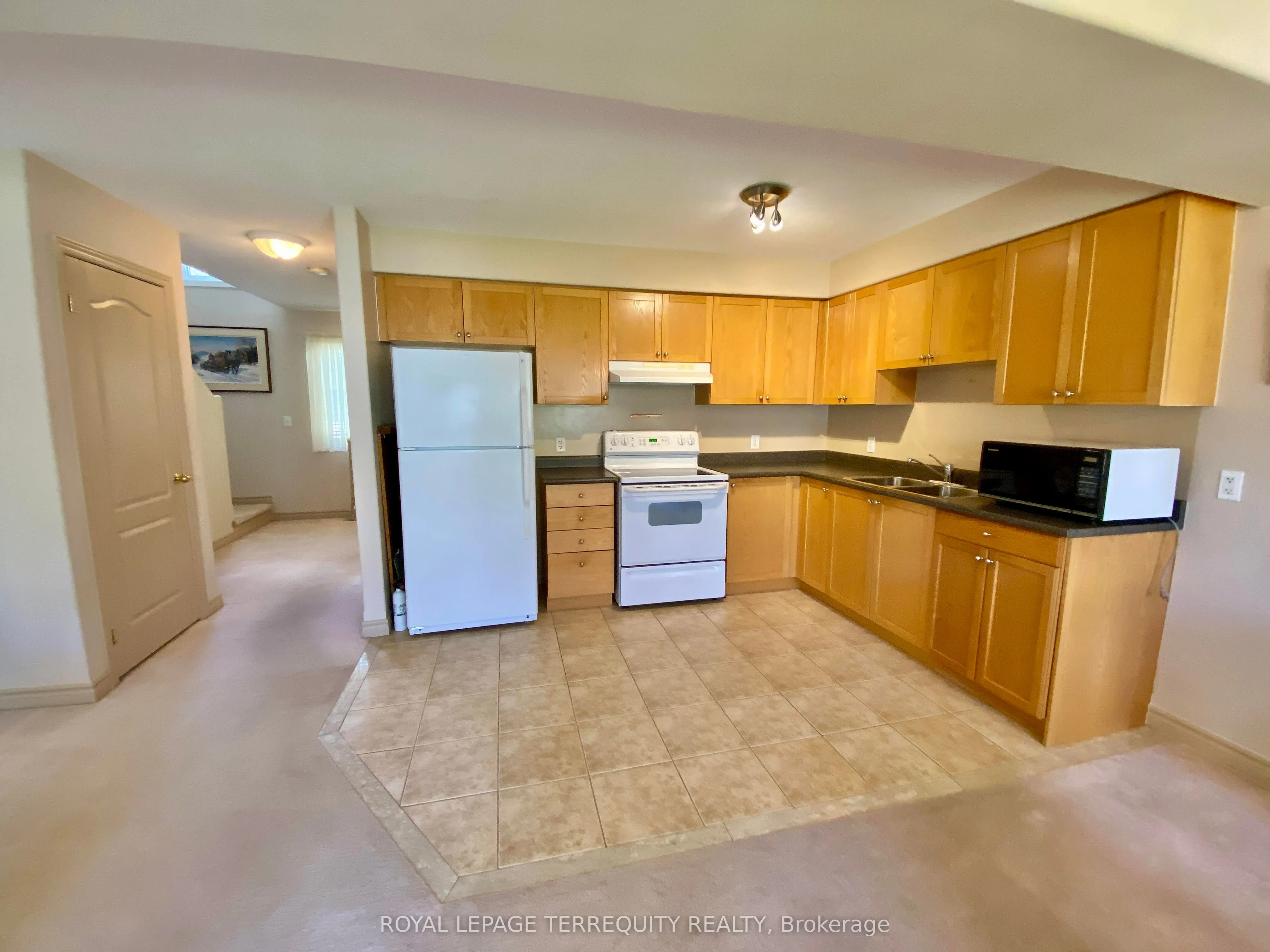 5 Silver Maple Crescent