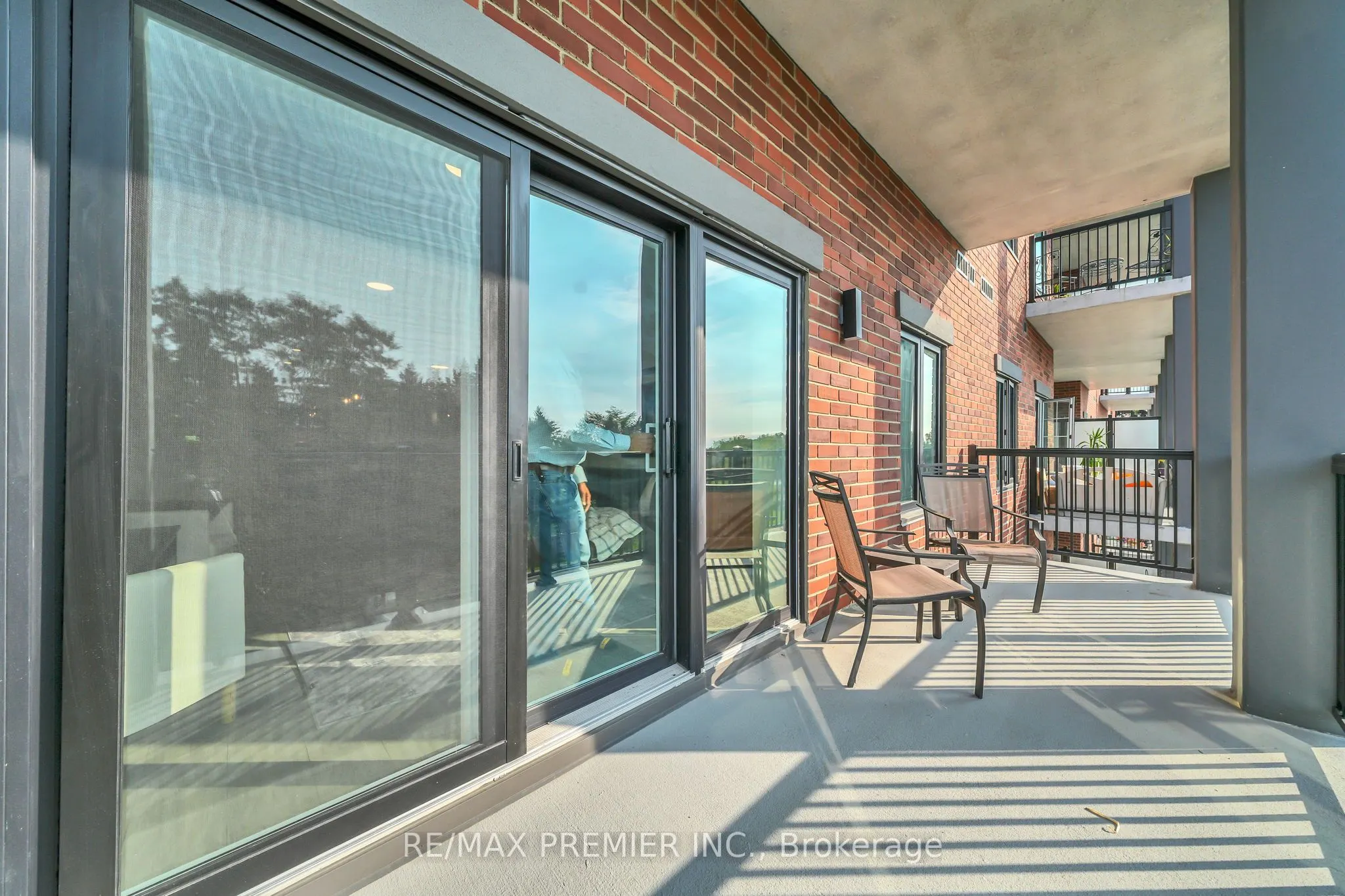121 Mary Street, #309