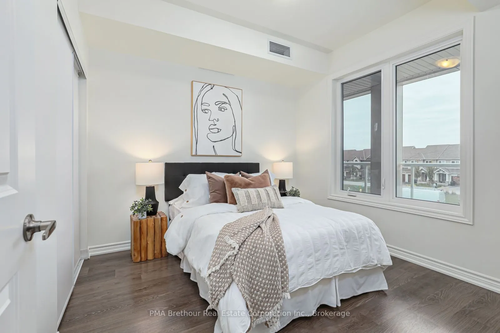 5 Spooner Crescent, #112