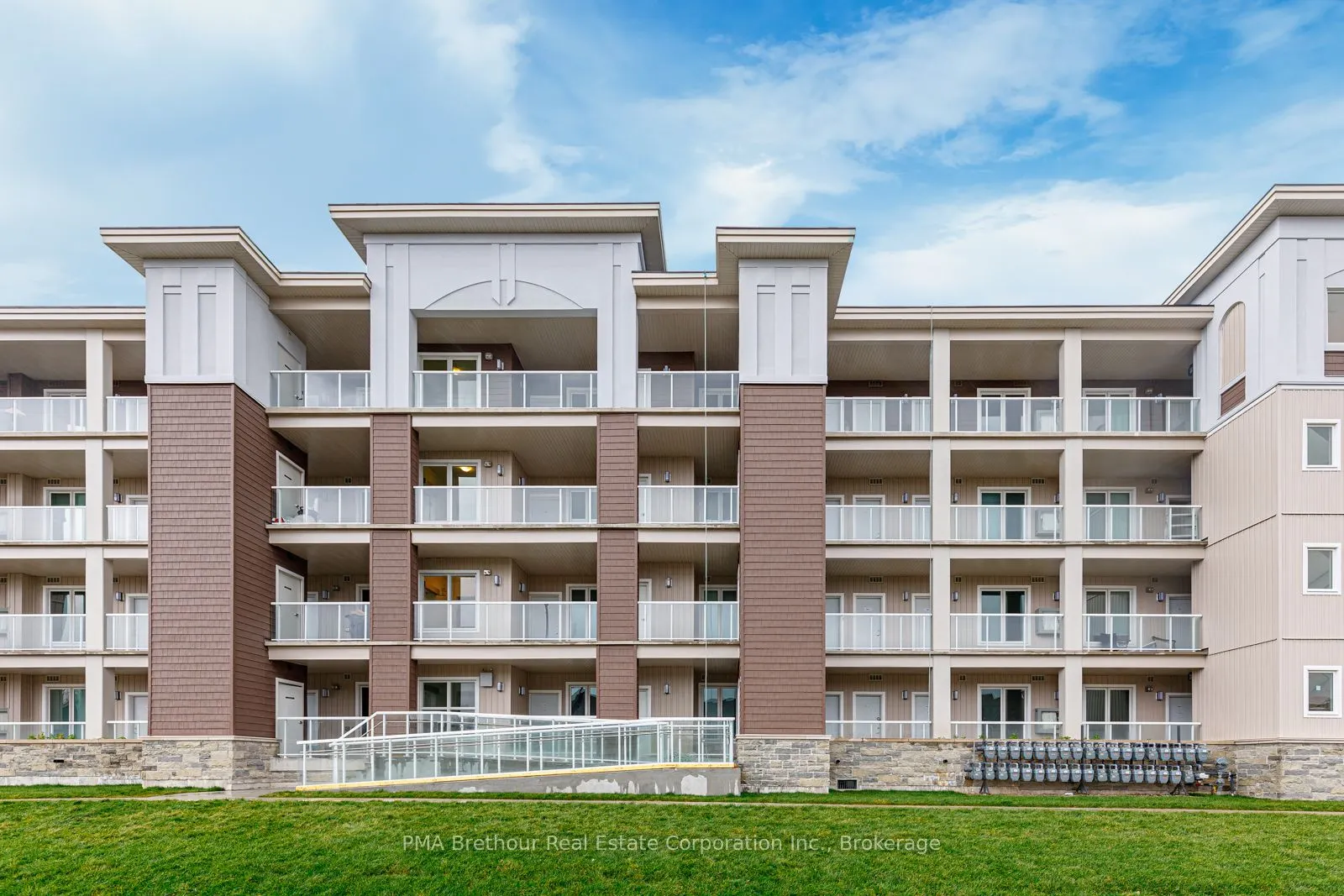 5 Spooner Crescent, #112