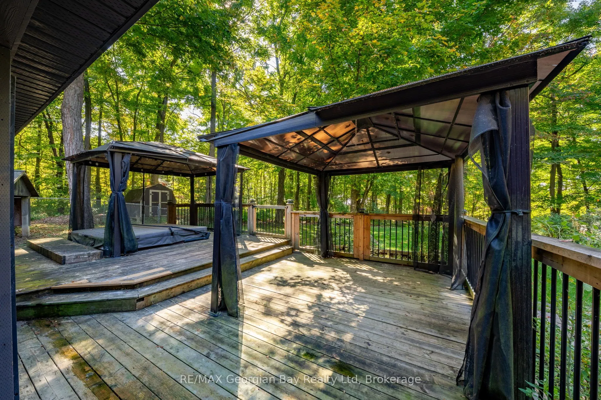 1745 Twin Oaks Crescent