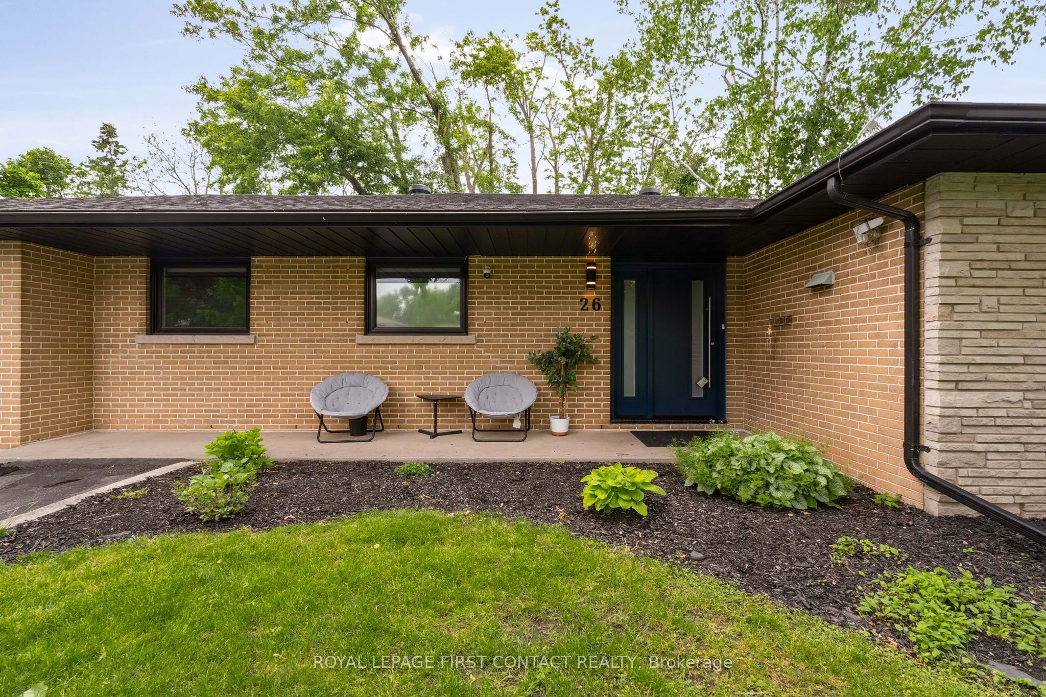 26 Ottaway Avenue