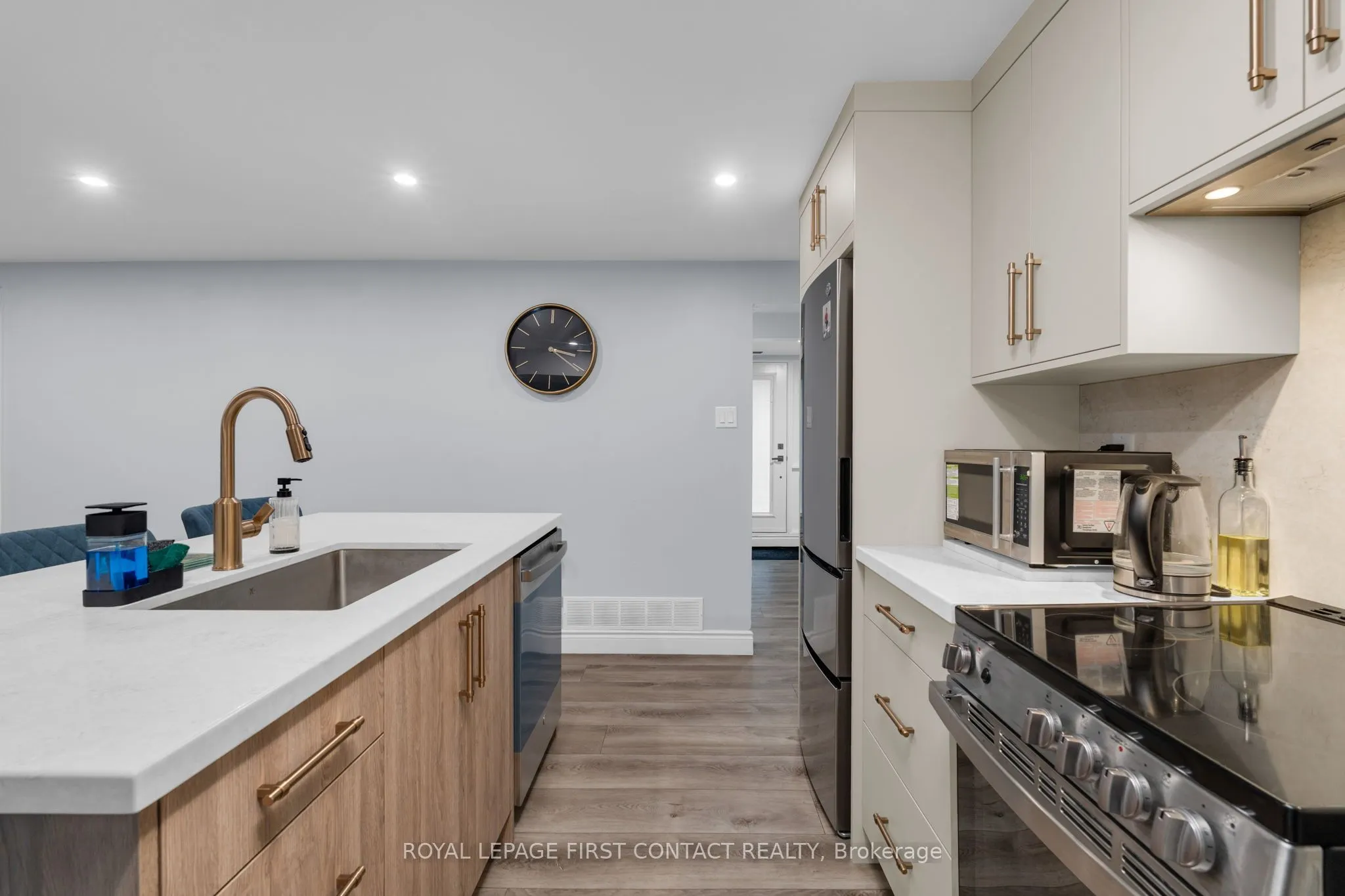 26 Ottaway Avenue