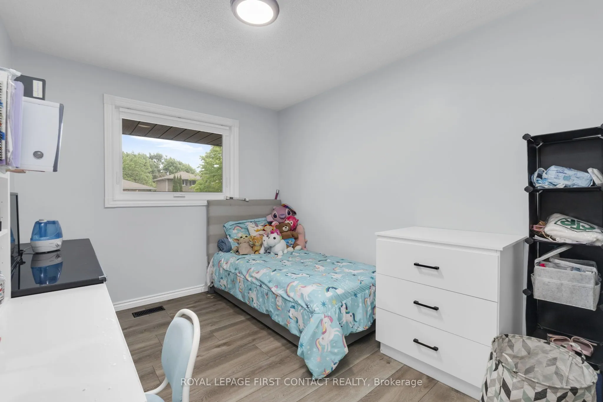 26 Ottaway Avenue