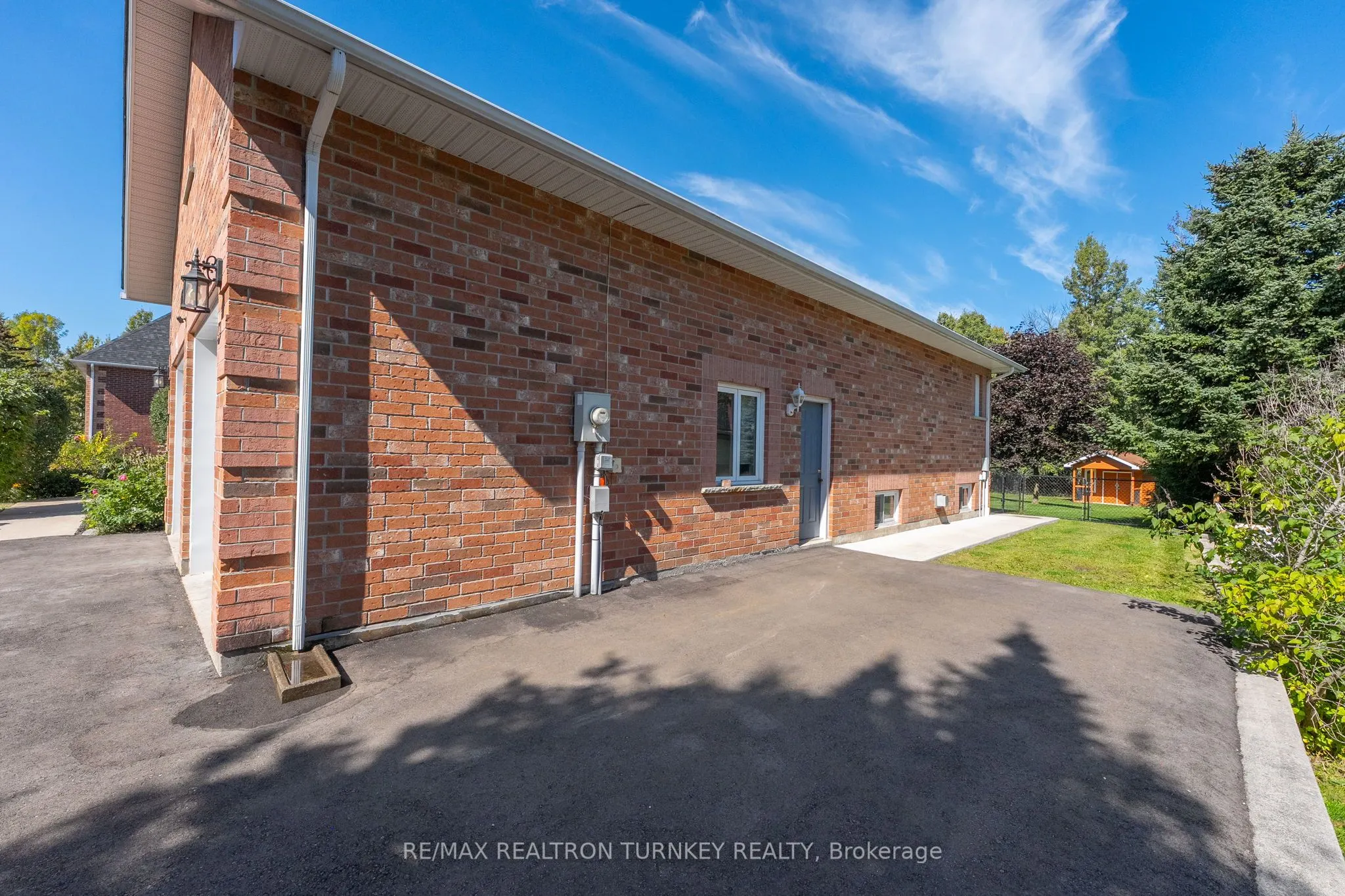 61 Broadview Street