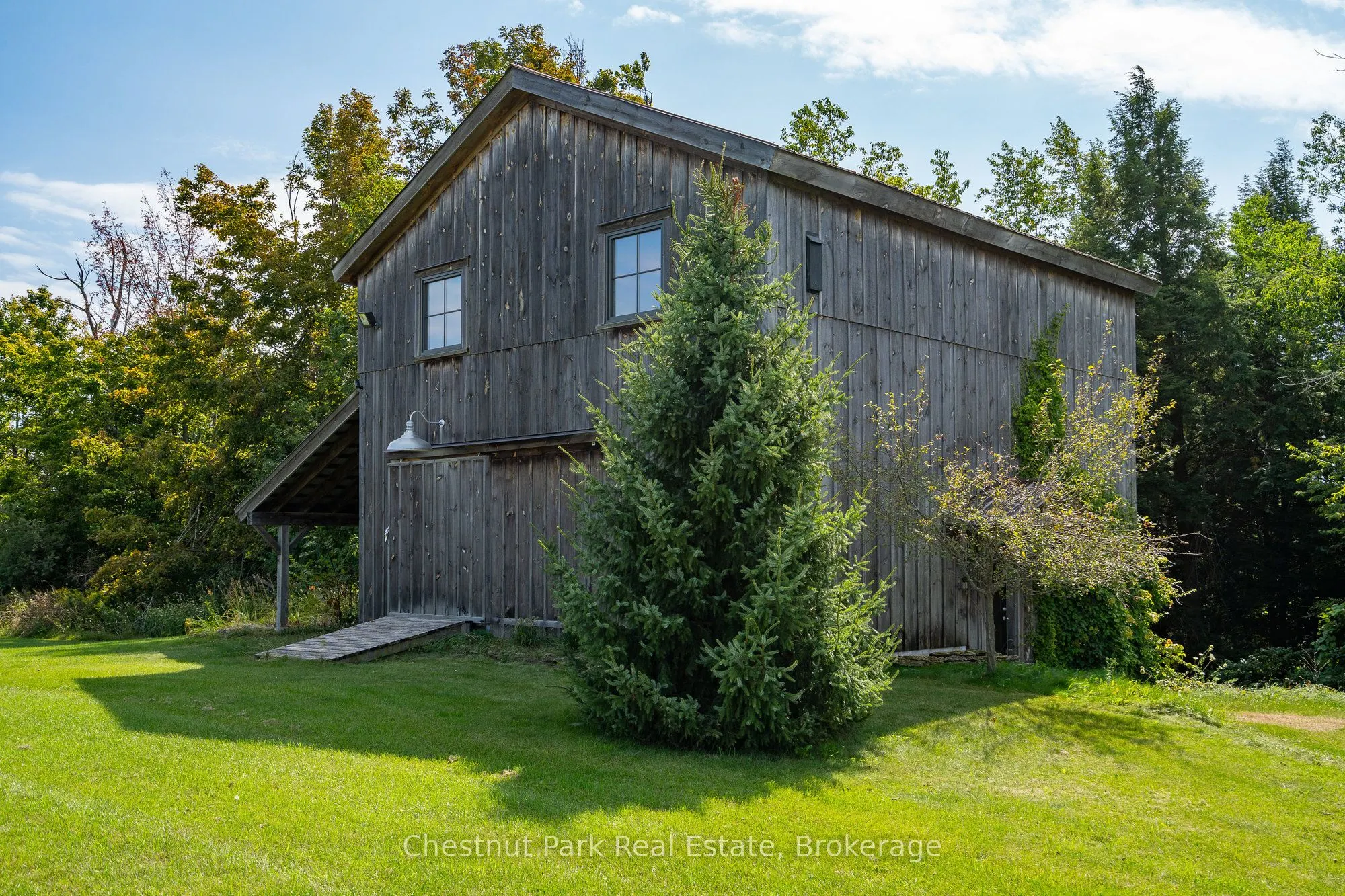 827834 Mulmur-Nottawasaga Townline