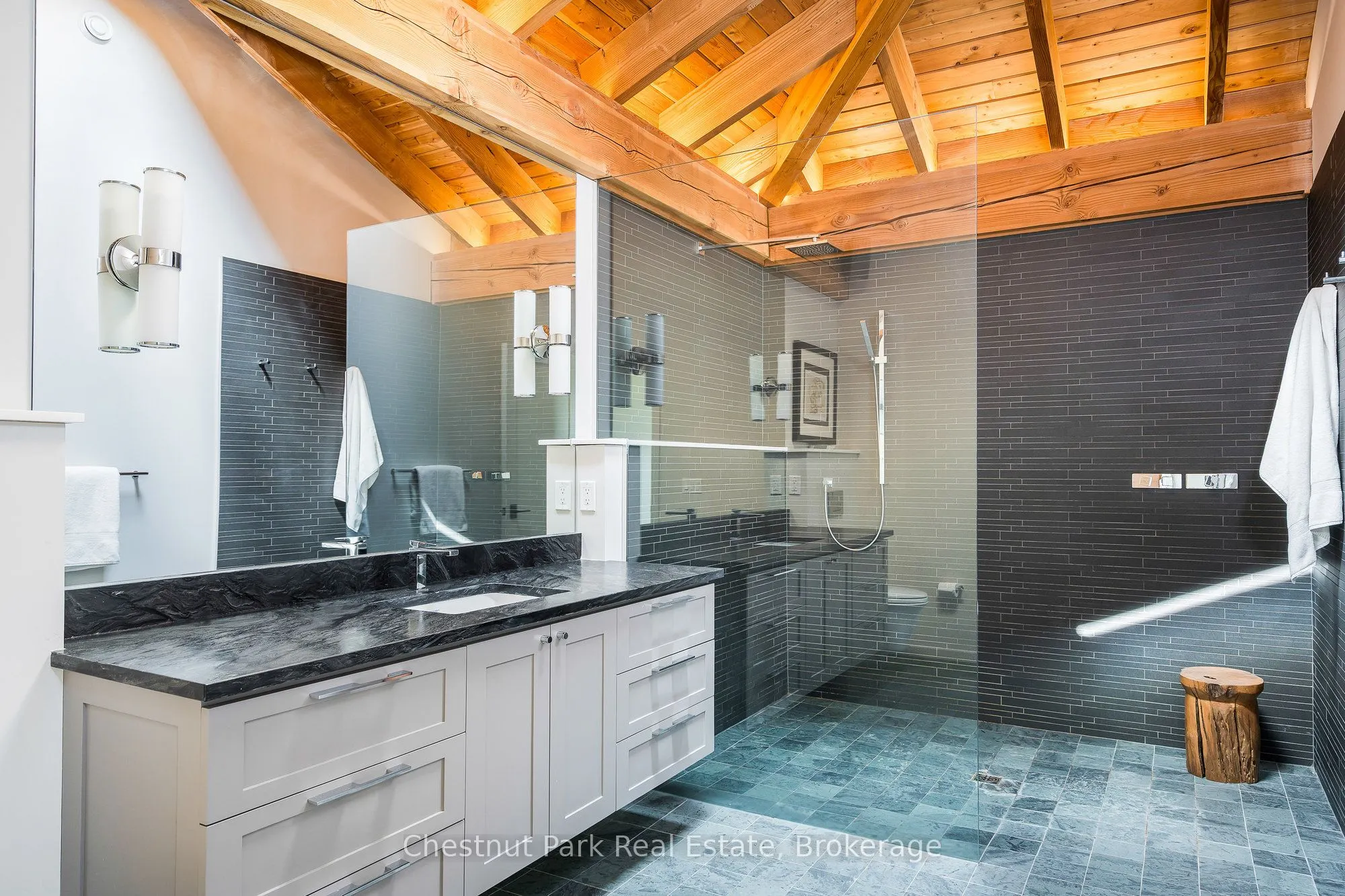 827834 Mulmur-Nottawasaga Townline