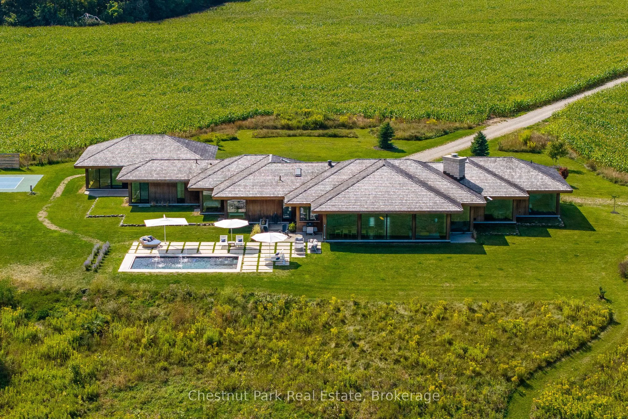 827834 Mulmur-Nottawasaga Townline