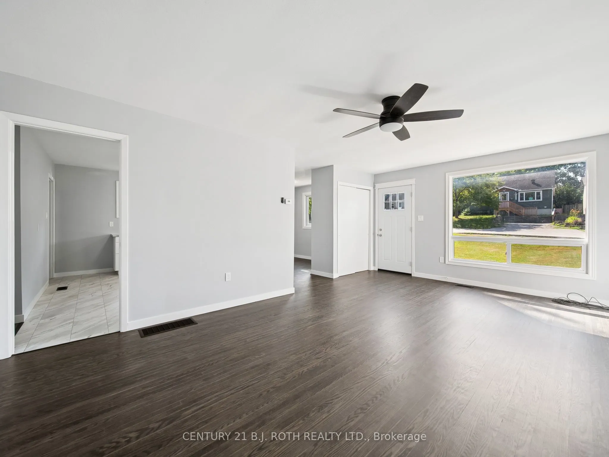 138 Simcoe Street