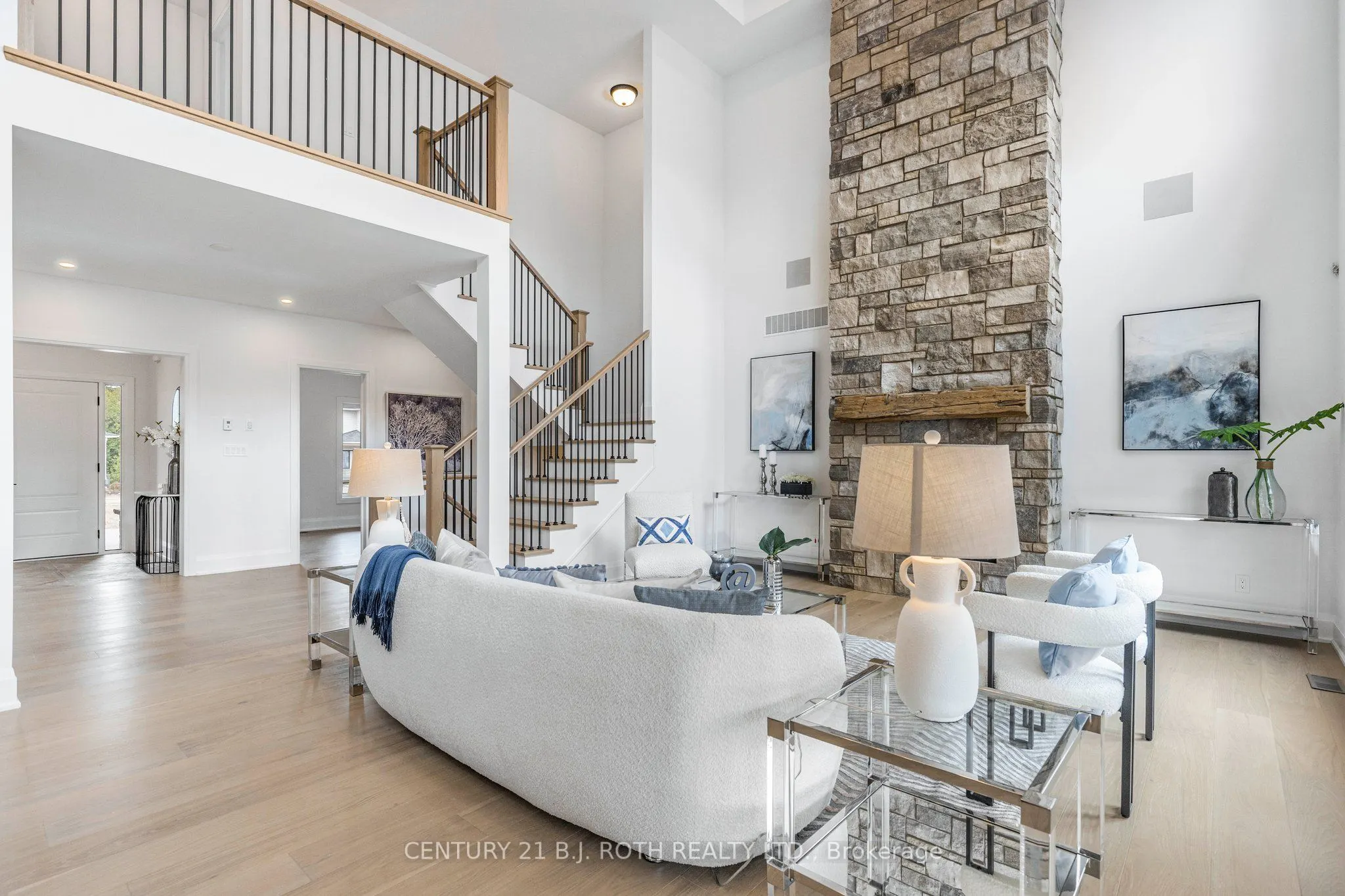 8 Clydesdale Court