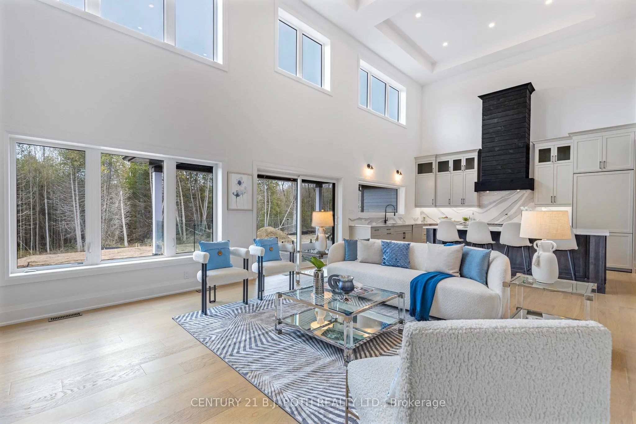 8 Clydesdale Court