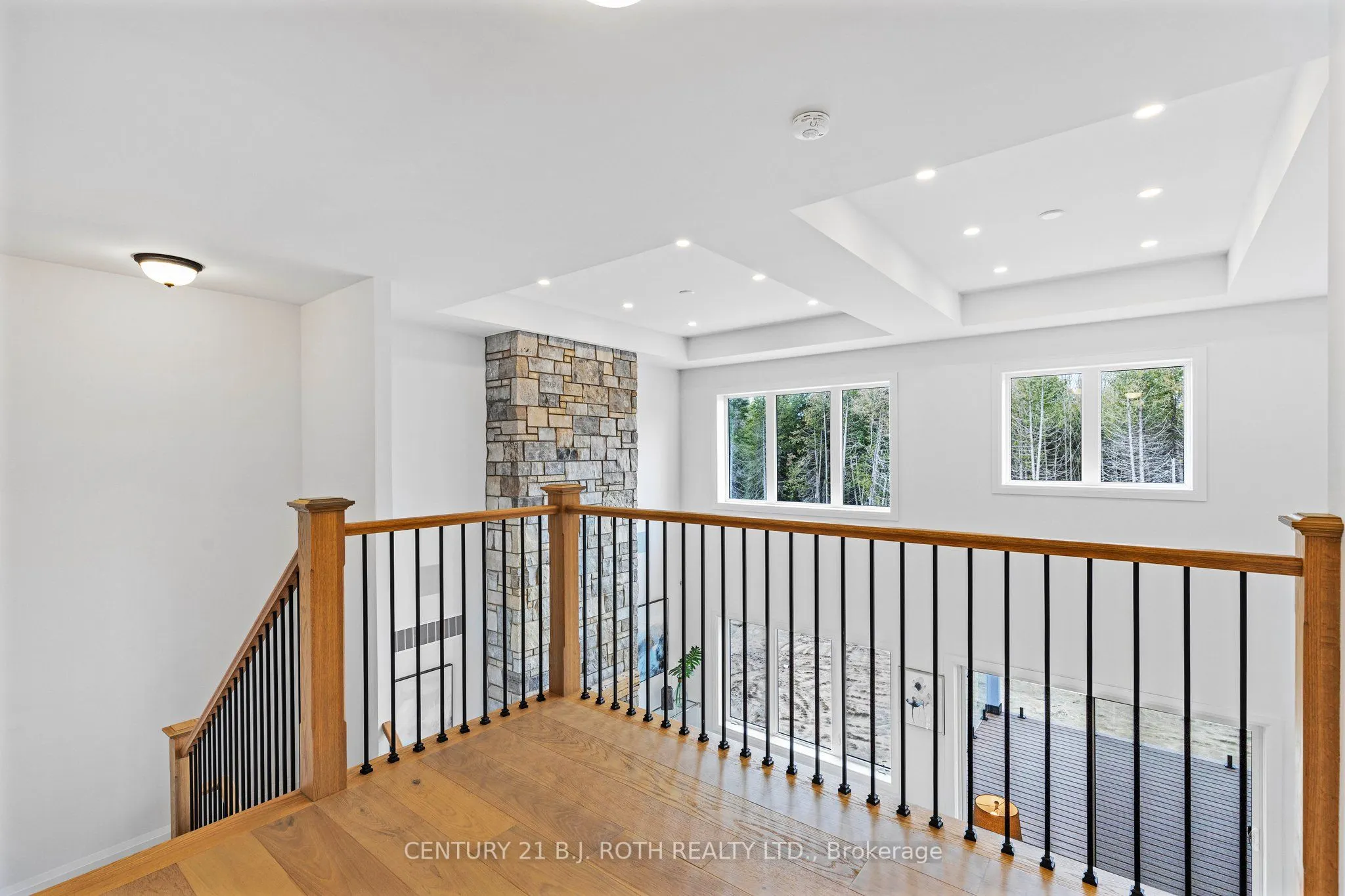 8 Clydesdale Court