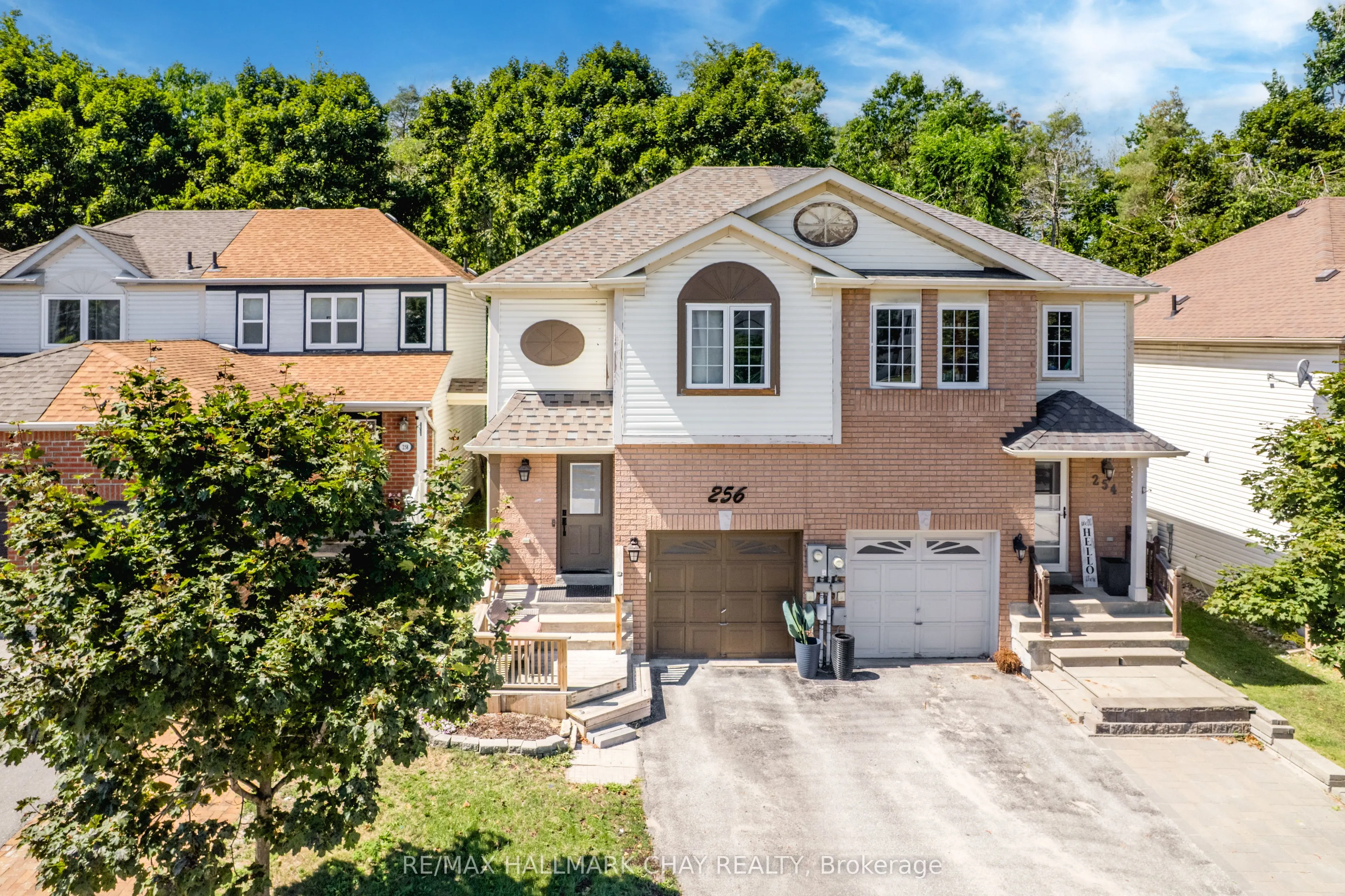 256 Ferndale Drive S