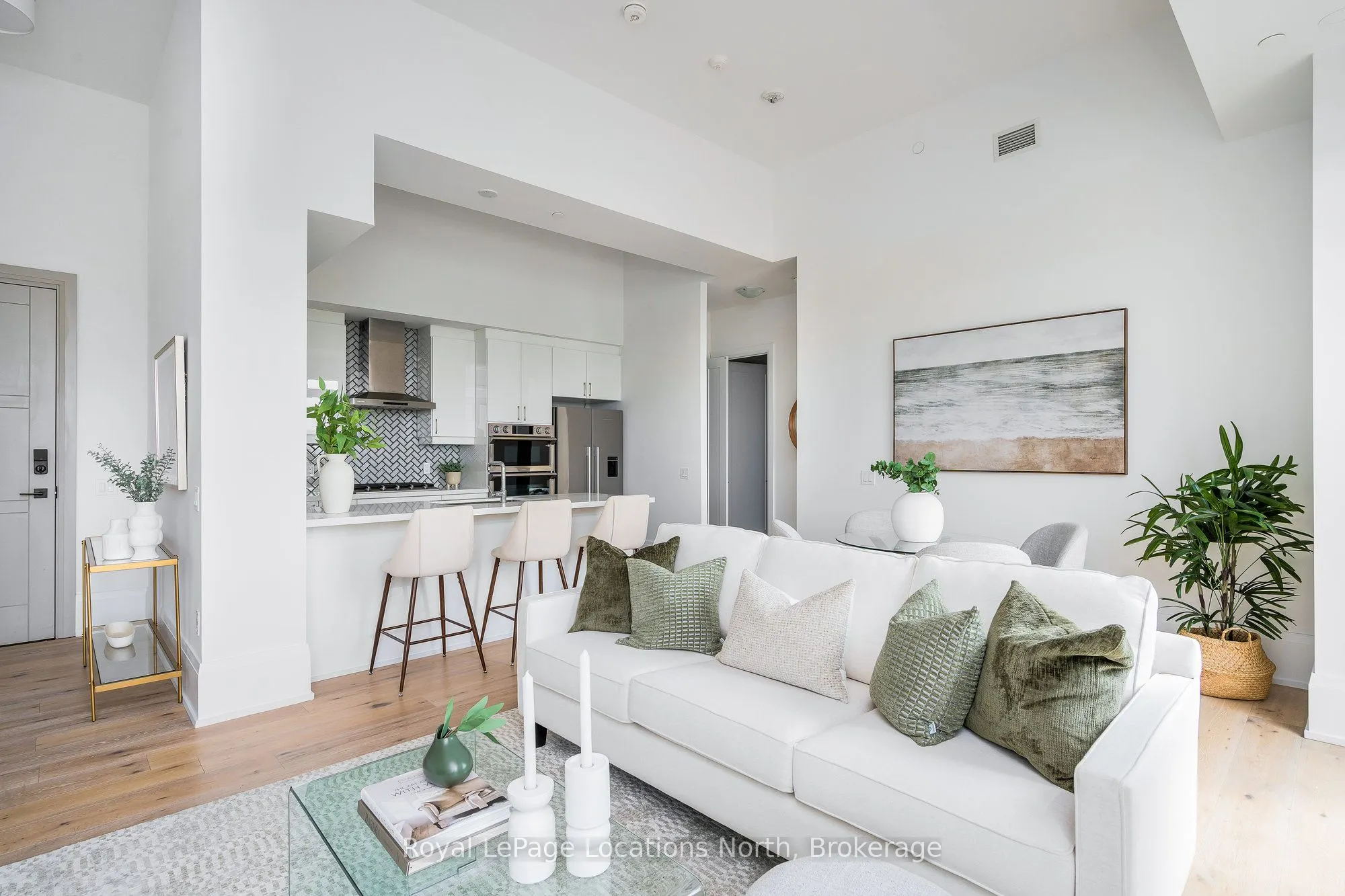 1 Hume Street, #PH609