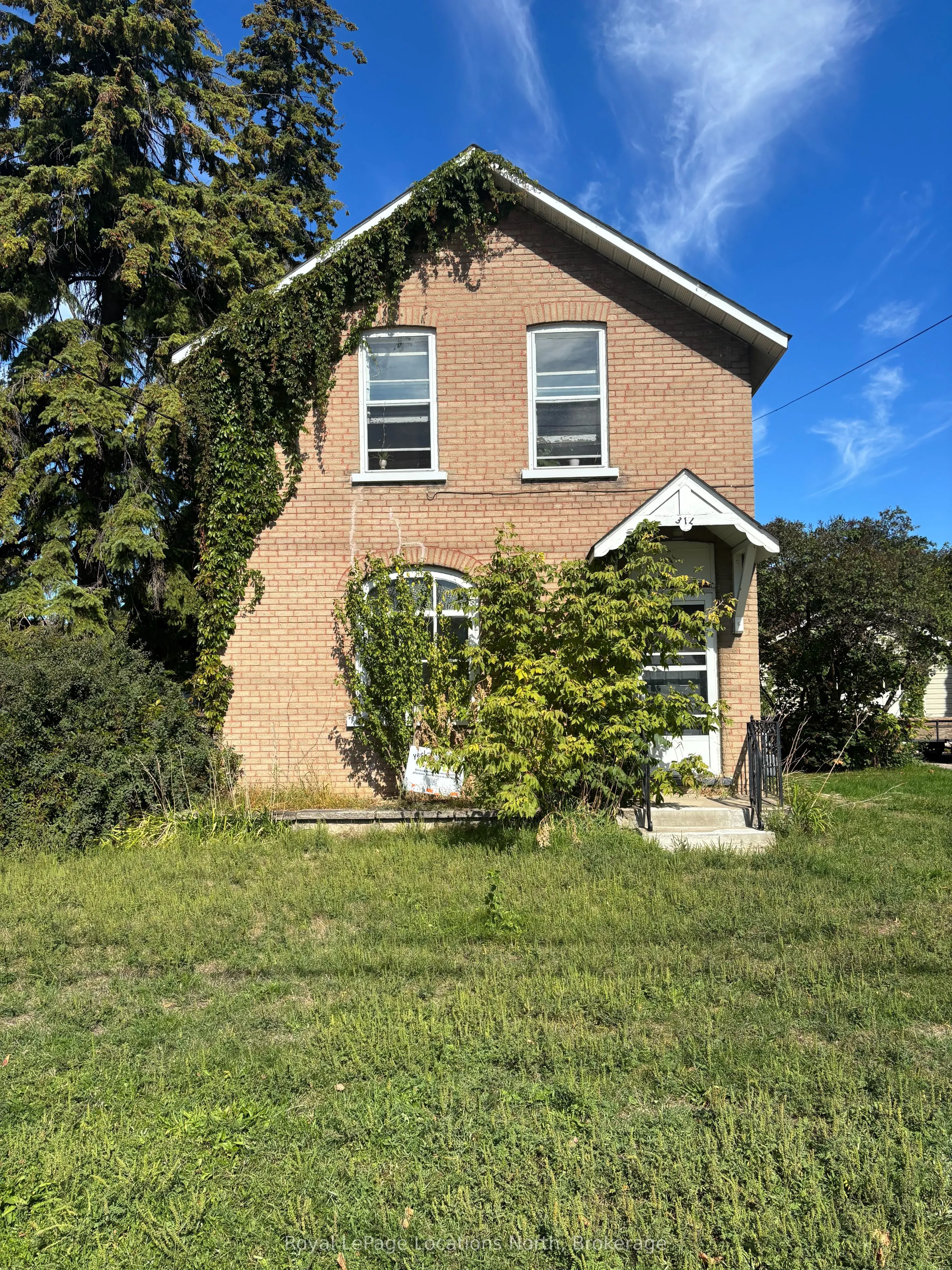 317 Hume Street