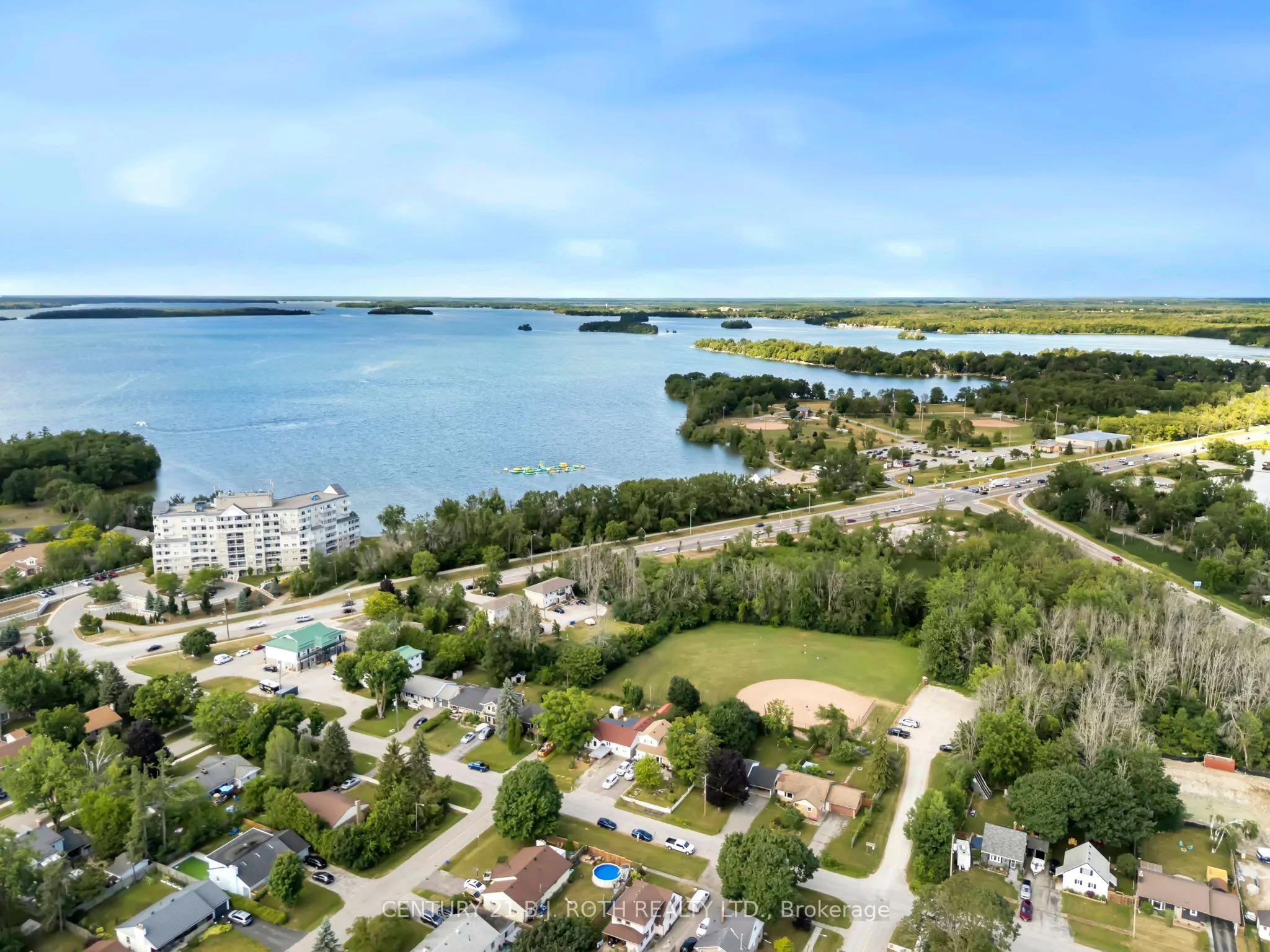 392 Bayview Parkway