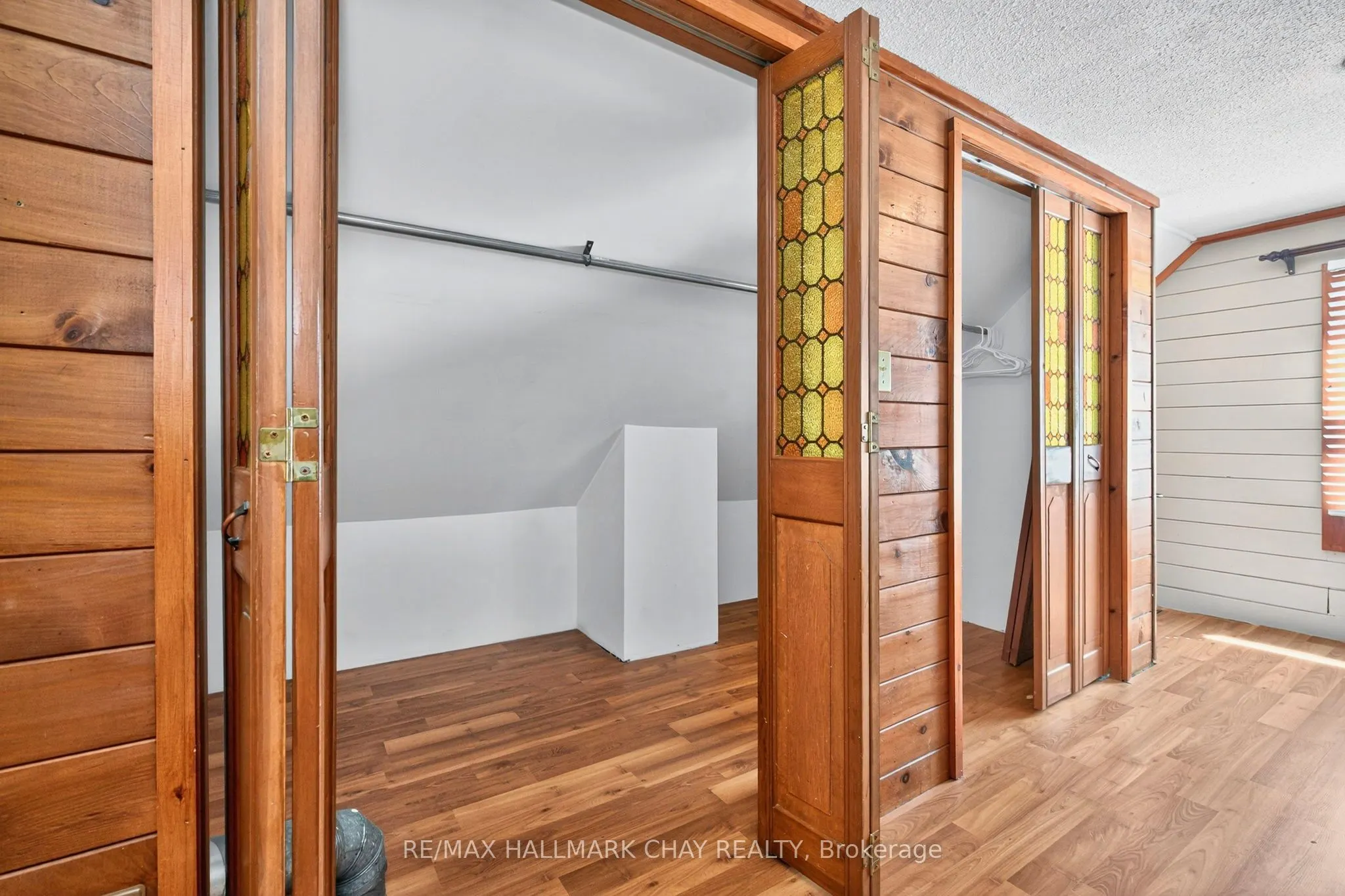 286 Moffat Street