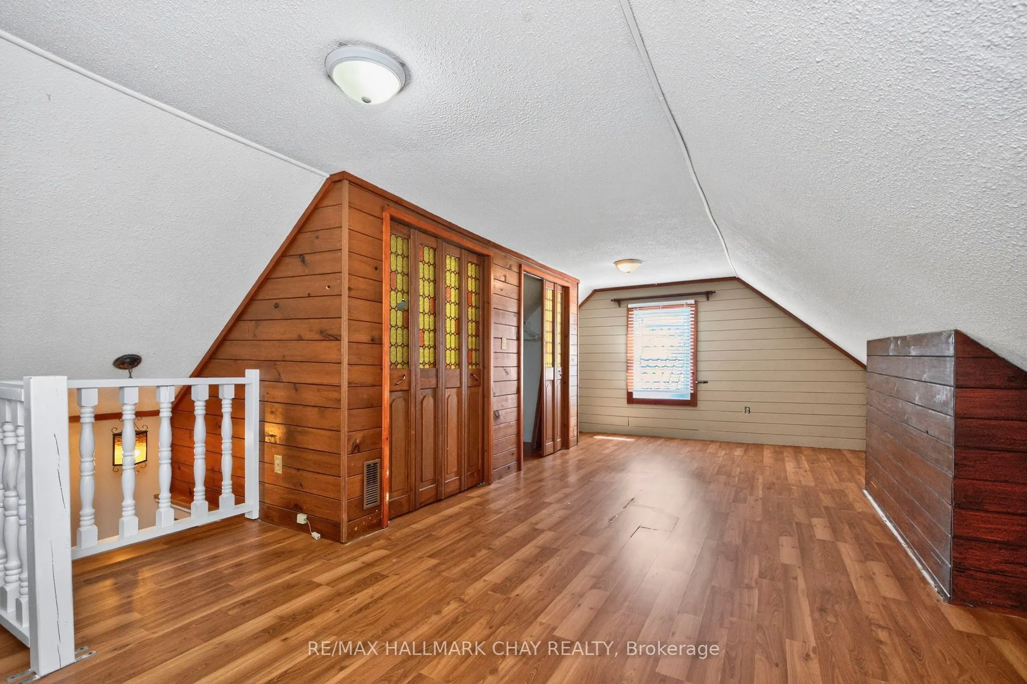 286 Moffat Street