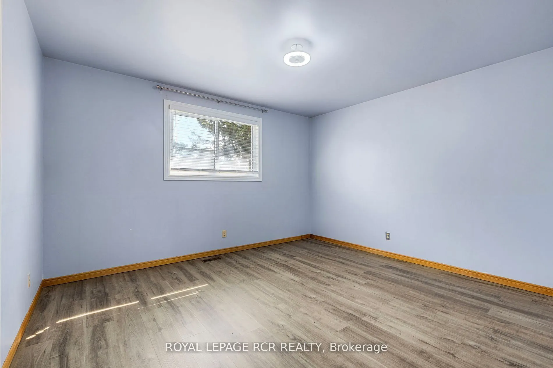 80 Woodside Drive