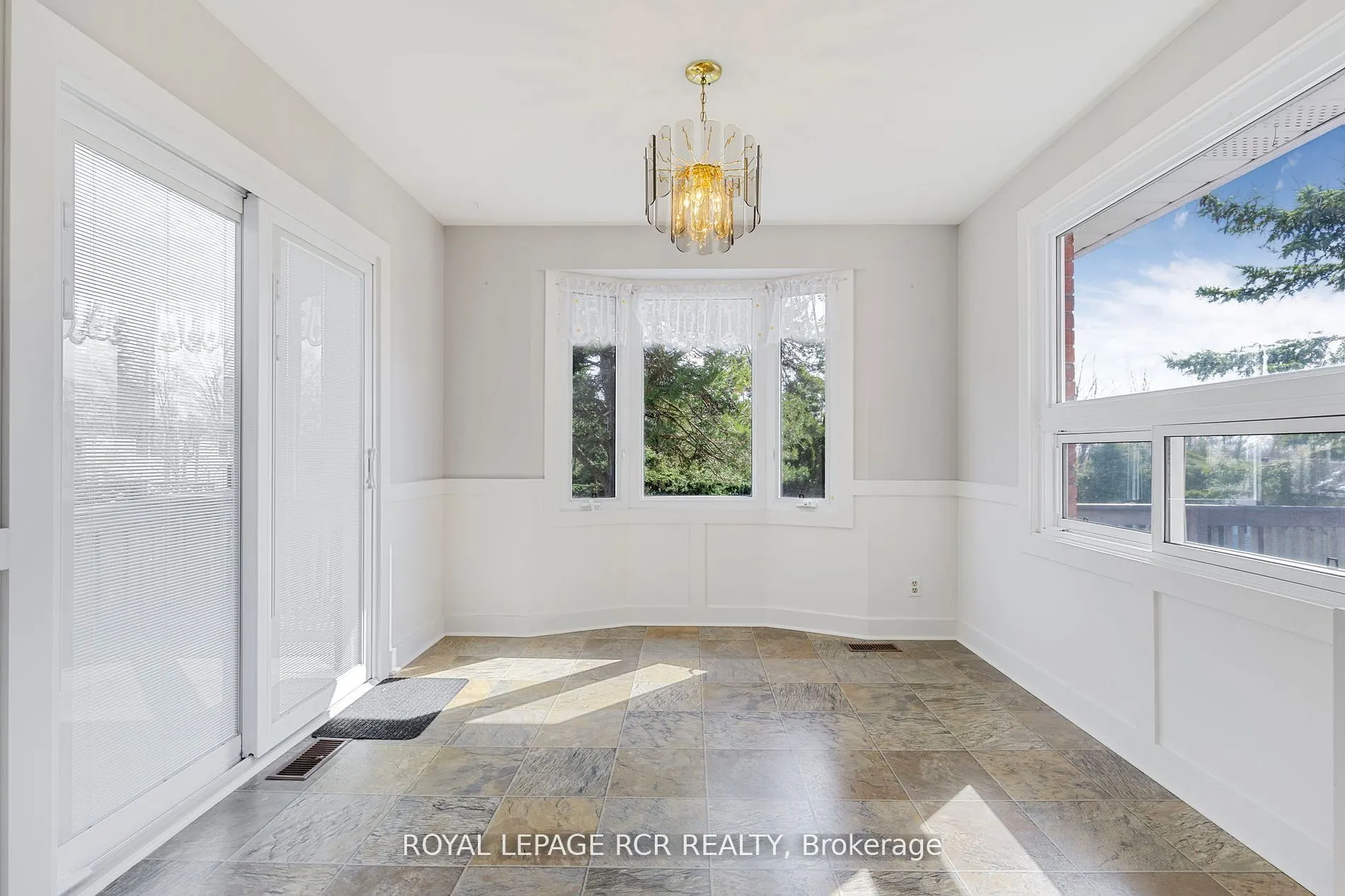 80 Woodside Drive